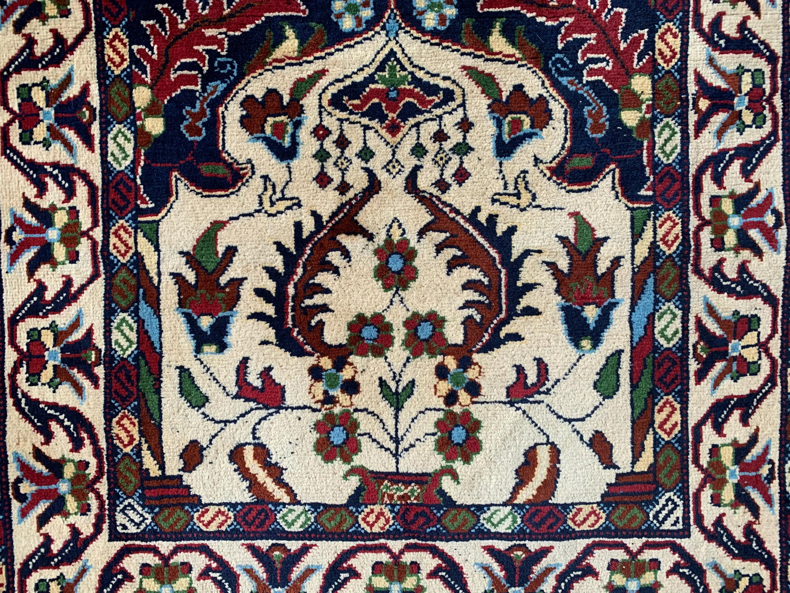 3x4 Hand-Knotted Prayer Mat – Islamic Rug for Salah, Wool Muslim Prayer Rug, Ramadan Gift, 4.1x2.8 ft, Wall Hanging Rug