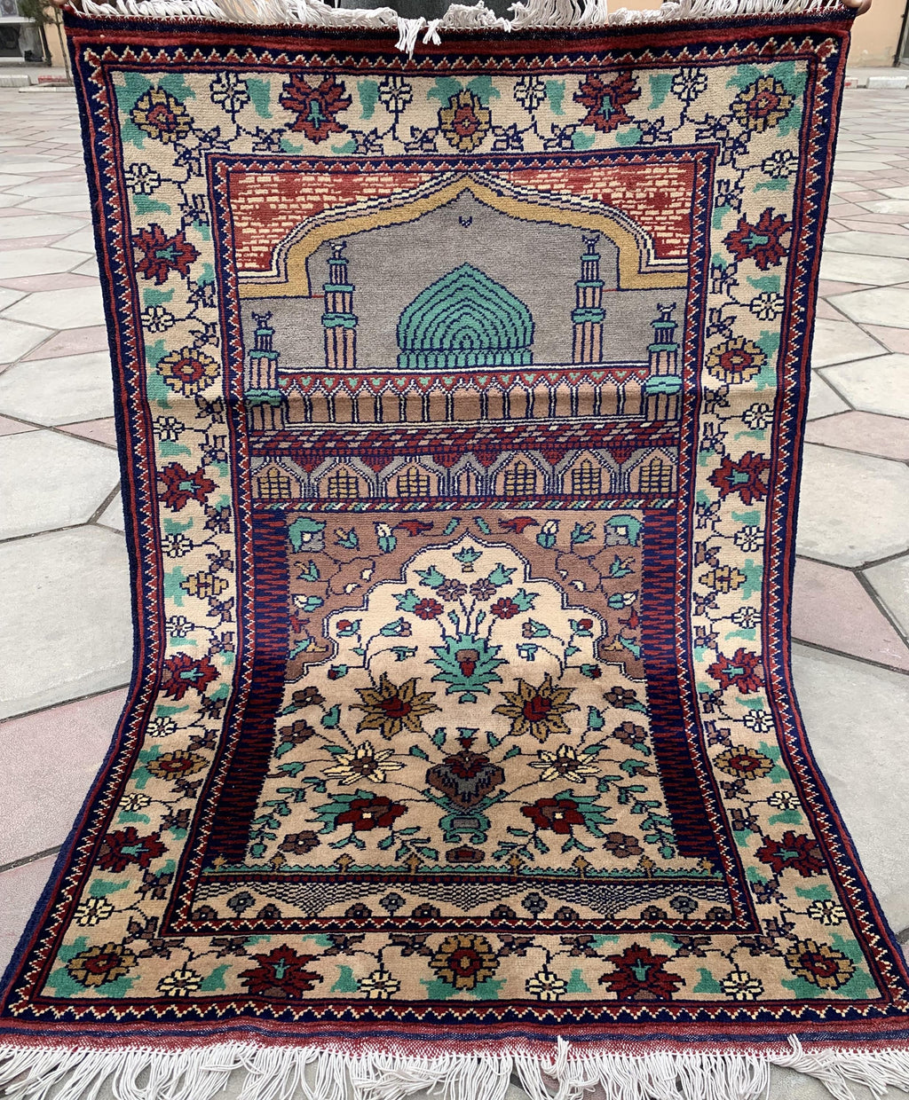 Hand-Knotted Prayer Mat 4.1x2.8 ft – Islamic Rug for Salah, Wool Muslim Prayer Rug, Ramadan Gift