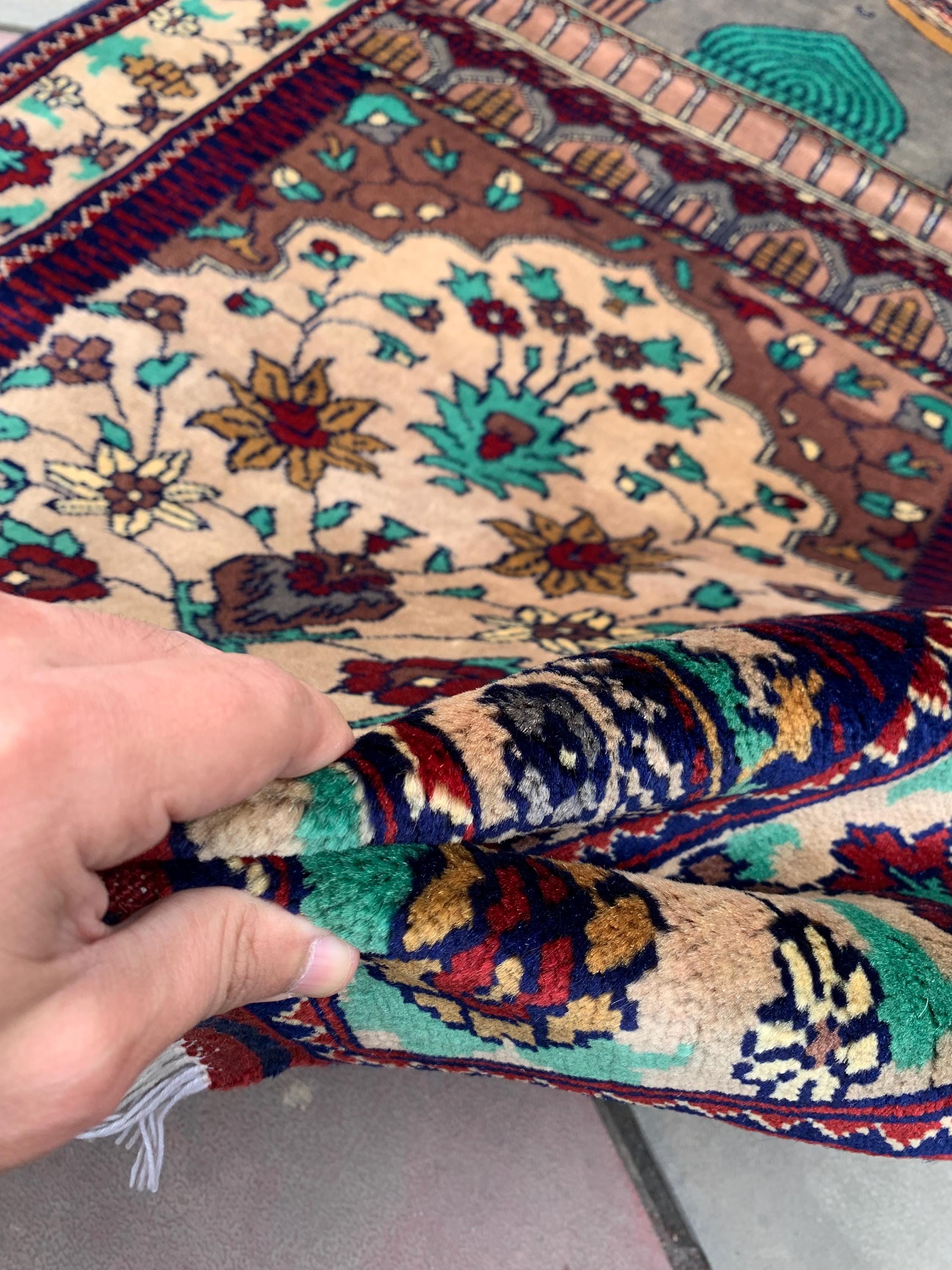 Hand-Knotted Prayer Mat 4.1x2.8 ft – Islamic Rug for Salah, Wool Muslim Prayer Rug, Ramadan Gift