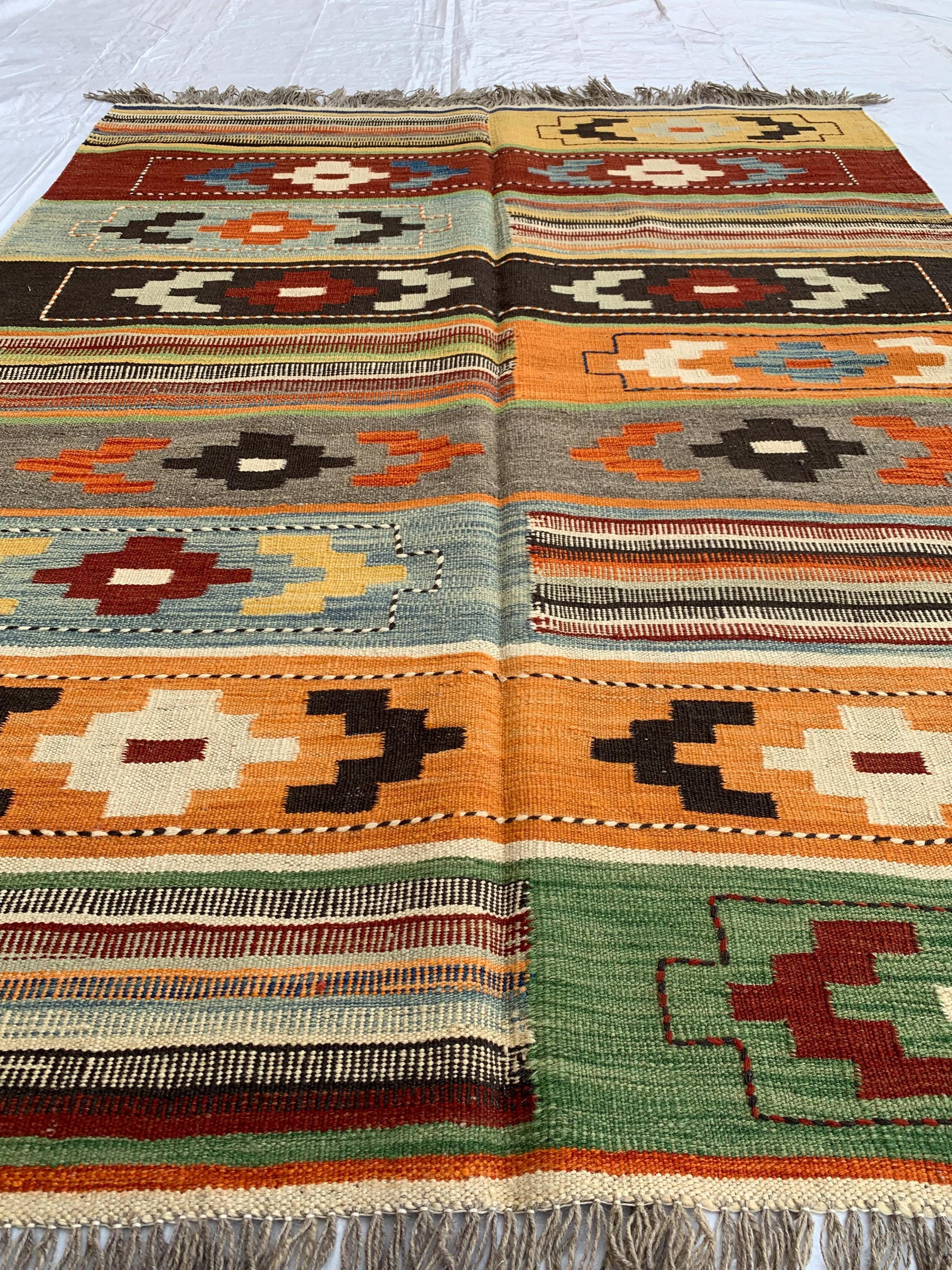 7x5 Handwoven Afghan Vibrant Color Kilim Rug - Geometric Wool Flatweave Carpet, Perfect for Living Room or Bedroom Decor 4.10x6.6 ft