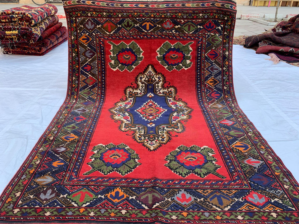 5x7 Vintage Herati Rug – Handmade Afghan Wool Carpet with Intricate Floral Patterns in Red, Green, and Navy Blue – Bedroom Rug 4.3x6.4 ft