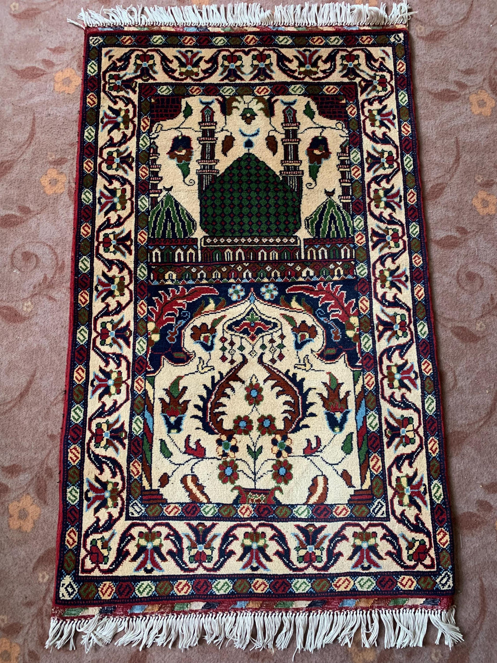 3x4 Hand-Knotted Prayer Mat – Islamic Rug for Salah, Wool Muslim Prayer Rug, Ramadan Gift, 4.1x2.8 ft, Wall Hanging Rug