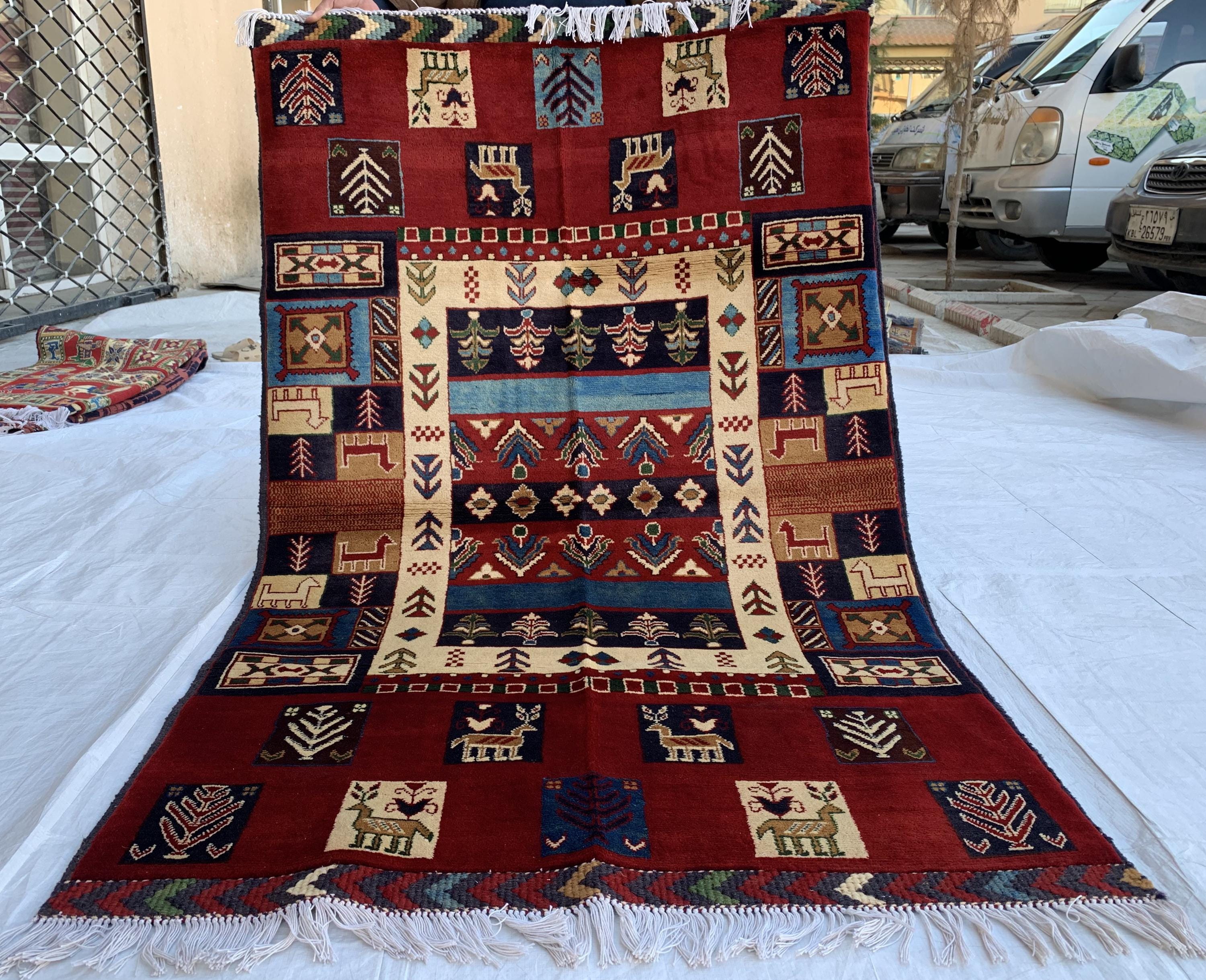 Handmade Oriental Rug – 5.5x3.3 ft–Floral Wool Carpet, Traditional Persian-Style Area Rug, Elegant Boho Decor, Living Room Rug, Bedroom Rug