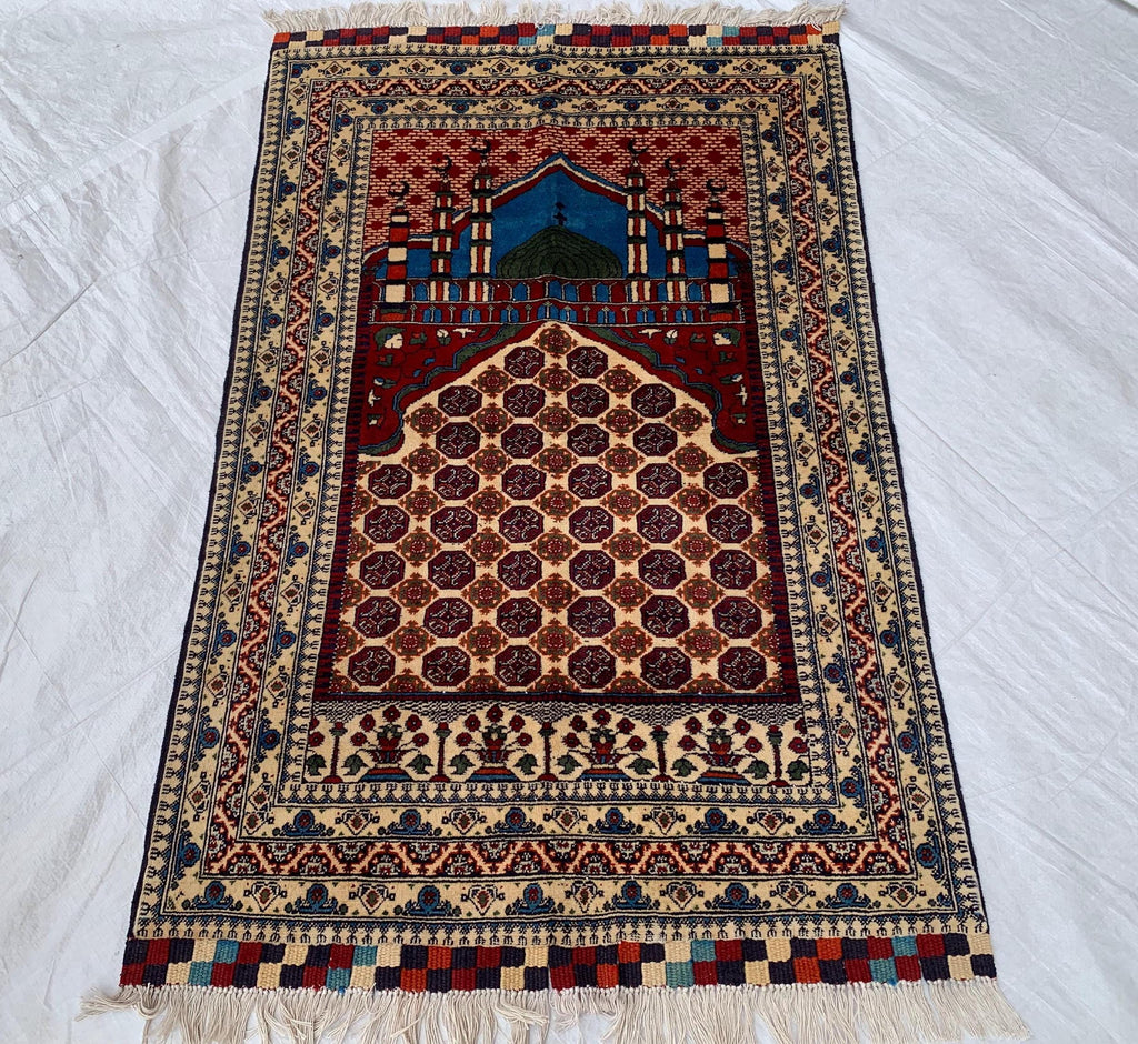 Prayer Rug Handwoven Hoja Roshnai Luxury Prayer Rug (4.9x2.11 ft) – Soft, Durable & Non-Slip Design