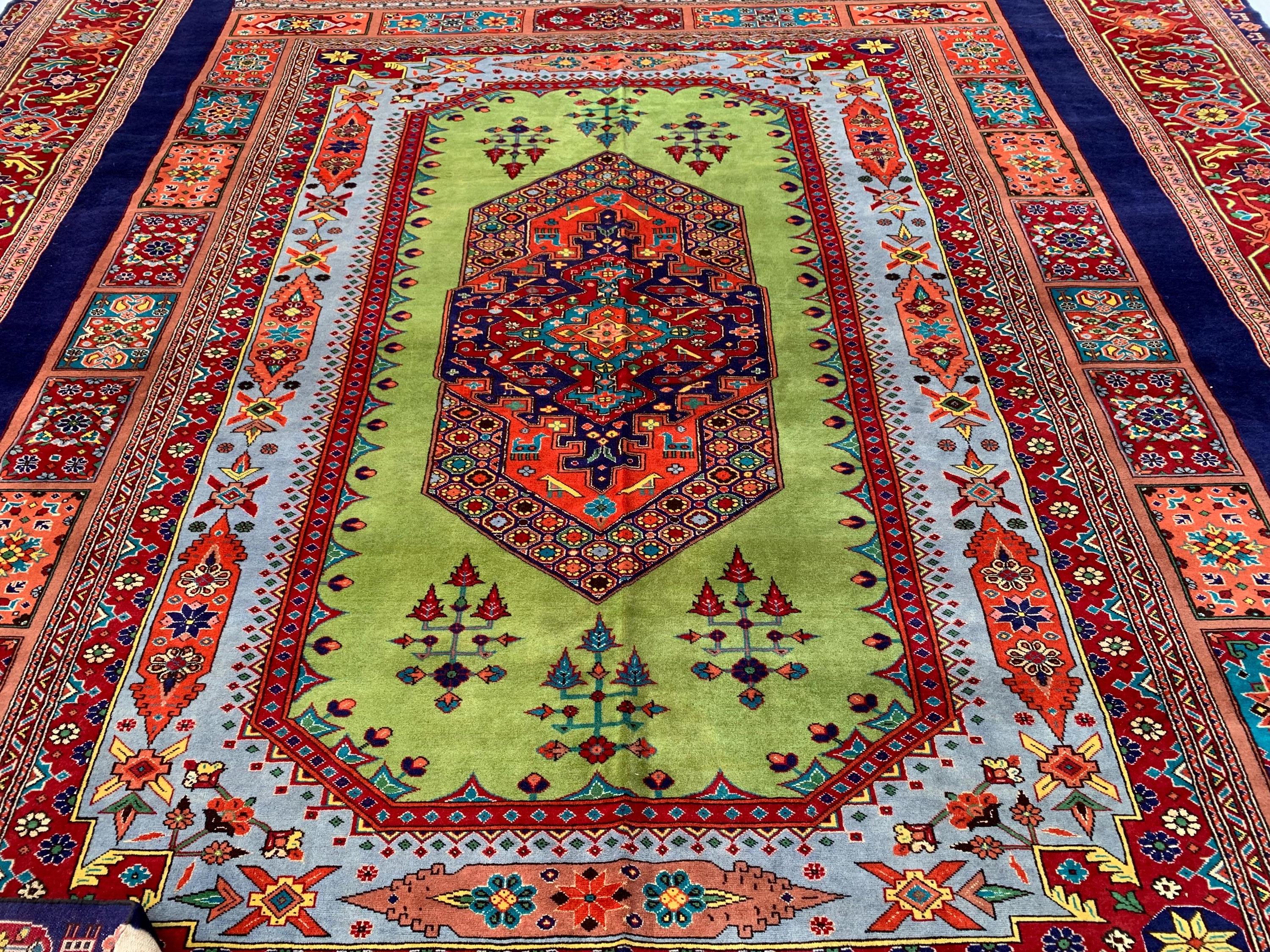 10x13 Top Quality Persian Rug – Wool, Silk and Cotton | Handmade Luxury Carpet | Traditional Red & Green Oriental Design | Collector’s Rug