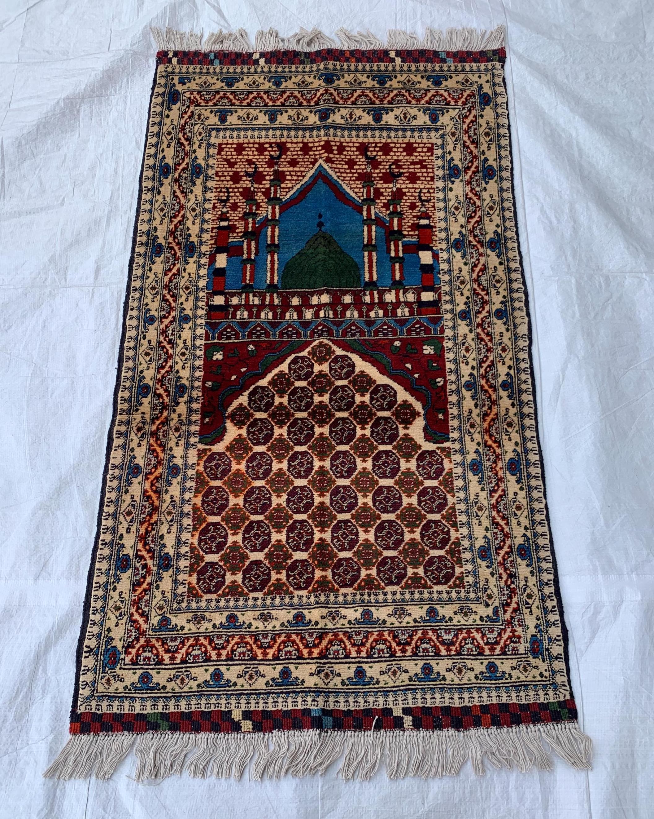 Hoja Roshnai Jumu’ah Prayer Mat – 4.6x3.5 ft – Anti-Slip & Lightweight for Home/Masjid