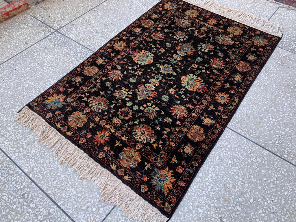 4x6ft, Afghan Chobi Rug – Hand-Knotted Black Floral Wool Area Rug–Vintage Style Oriental Carpet – Traditional Handmade Afghan Rug 187x123 cm
