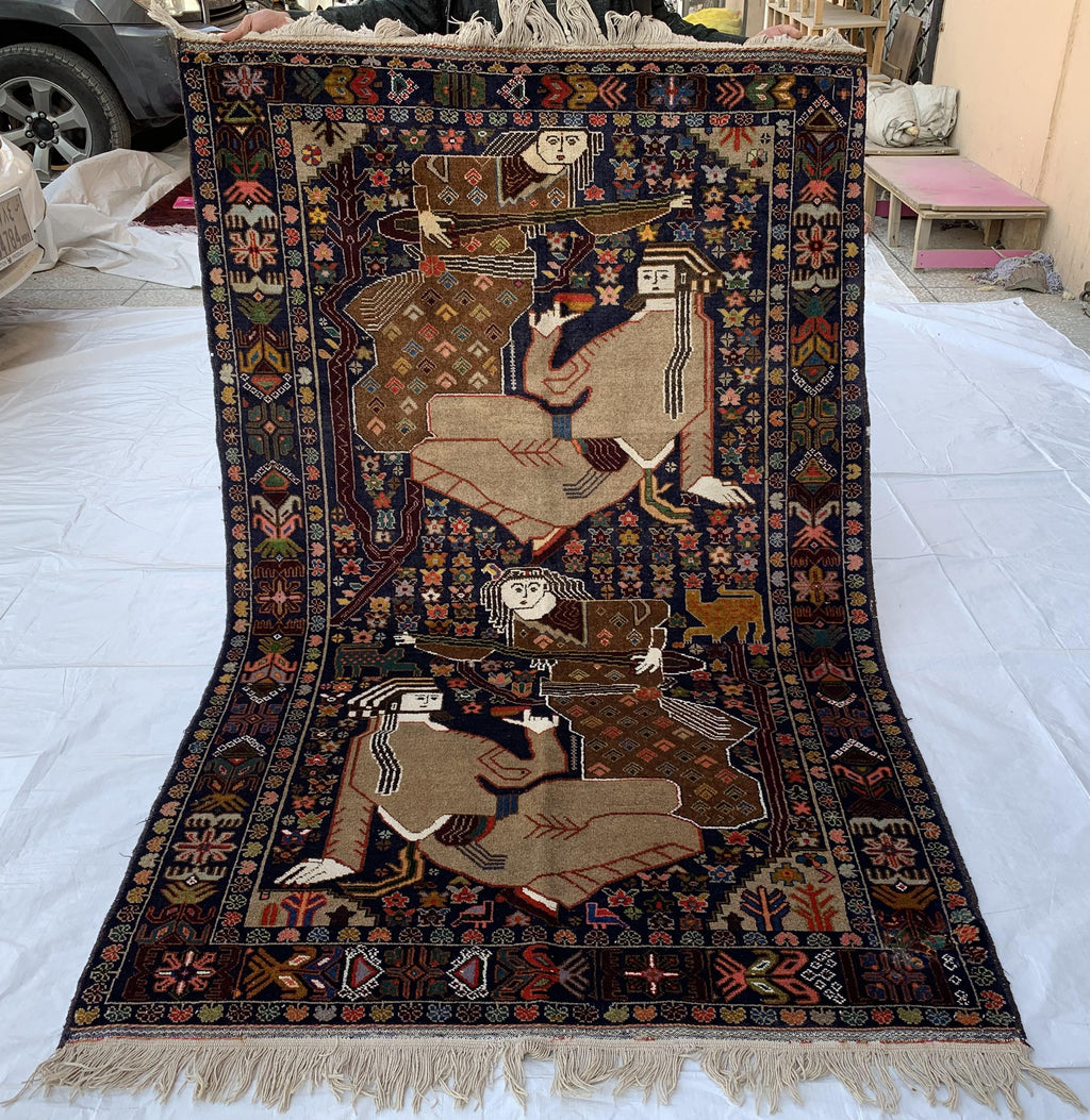 Laila Majnu Pictorial Rug – 4x7ft, Antique Handwoven Persian Carpet, Classic Design, Traditional Area Rug, Fine Wool, Decorative Home Accent