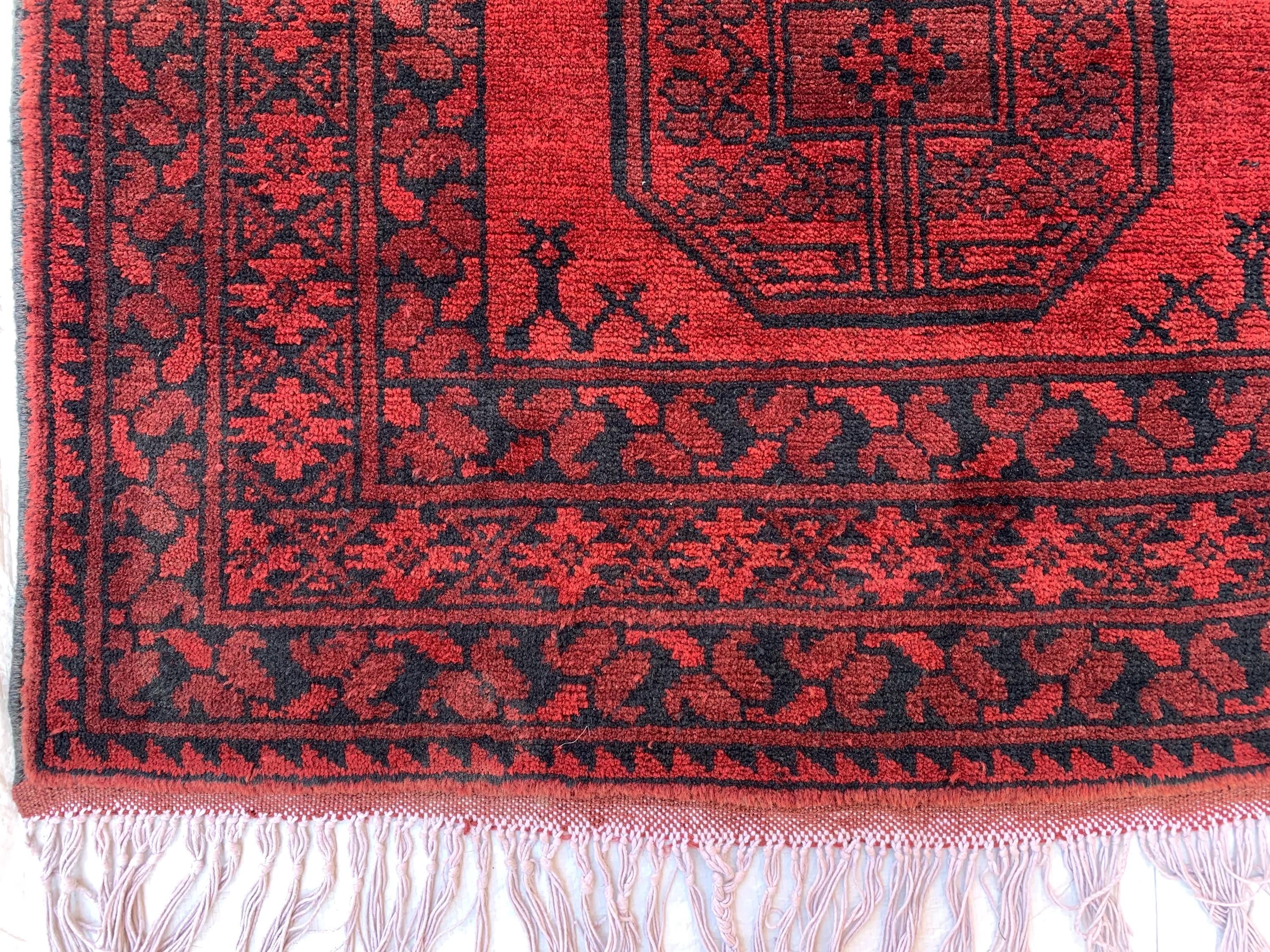 Collectible Rug Vintage 3x7Ft, Elephant Footprint Rug – Handwoven Tribal Area Rug, Boho Decor, Distressed Oriental Carpet, Hallway Runner