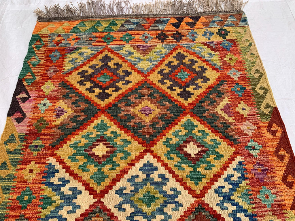 3.5x5 Small Tribal Kilim Rug – Multicolor Handwoven 5x3.5 Ft Wool Area Rug for Entryway, Kitchen, or Wall Hanging | Boho Vintage Decor