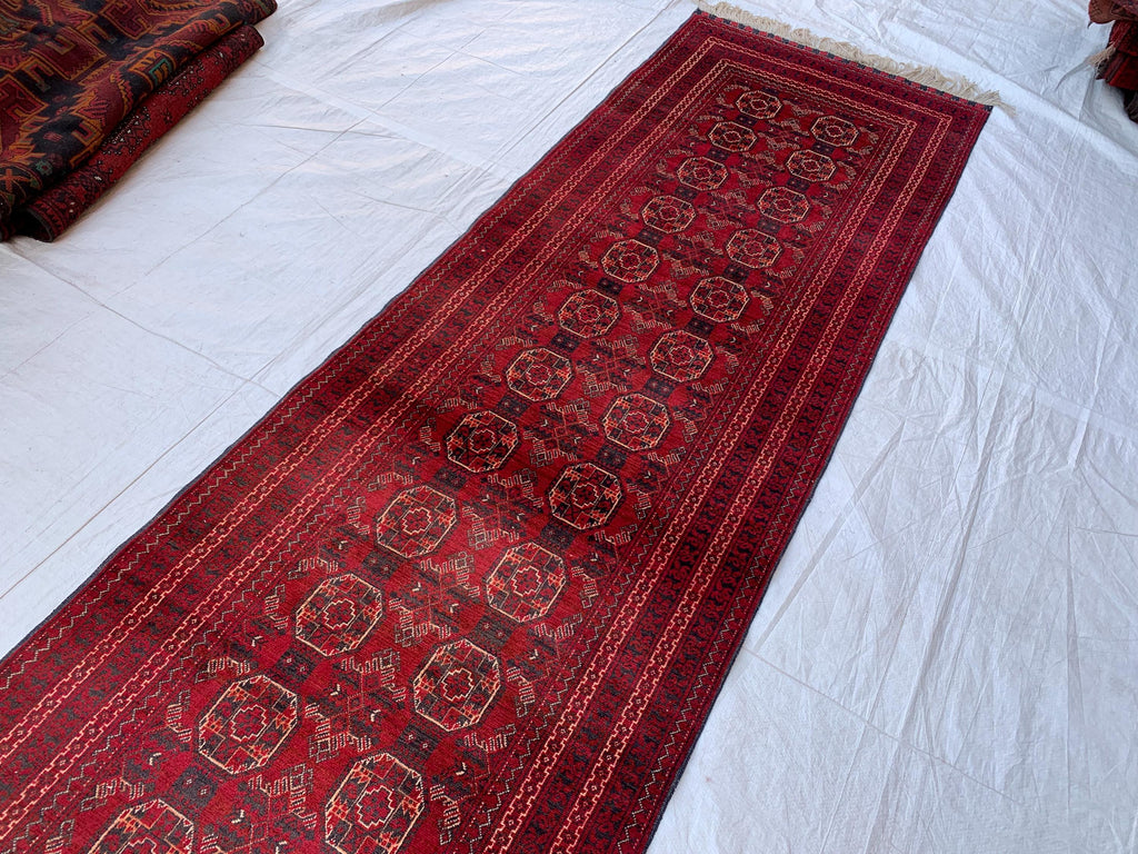 Vintage Waziri Runner Rug 10x2.9 – Hand-Knotted Tribal Hallway Rug, Boho Wool Carpet, Persian Style Narrow Runner Collectible rug, 304x82cm