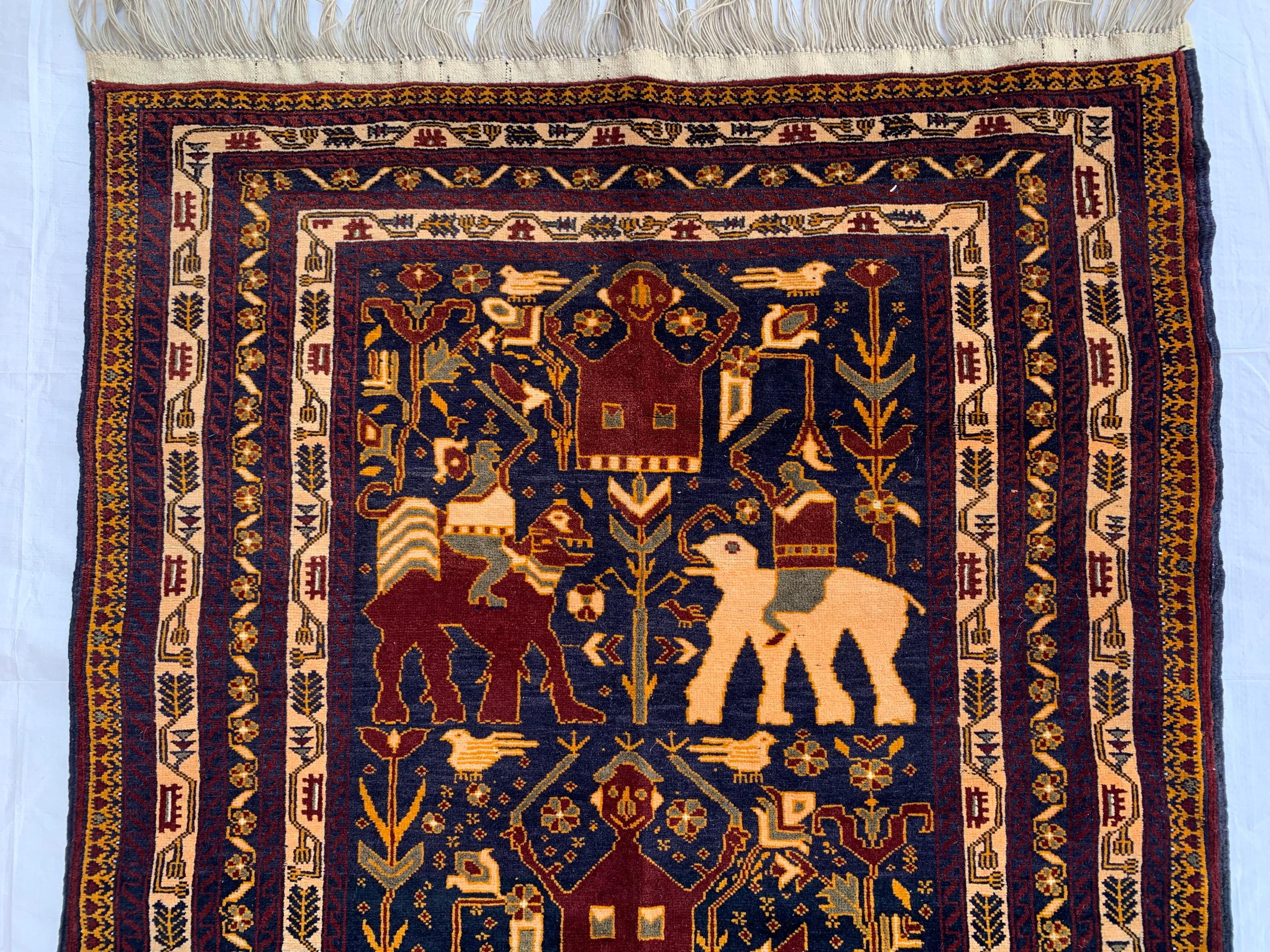 Pictorial Hunter Rug 4.11x3.2 ft – Handmade Wool Kilim, Tribal Wall Hanging, Boho Decor, Vintage Animal Pattern Carpet, Rug for Kids Room