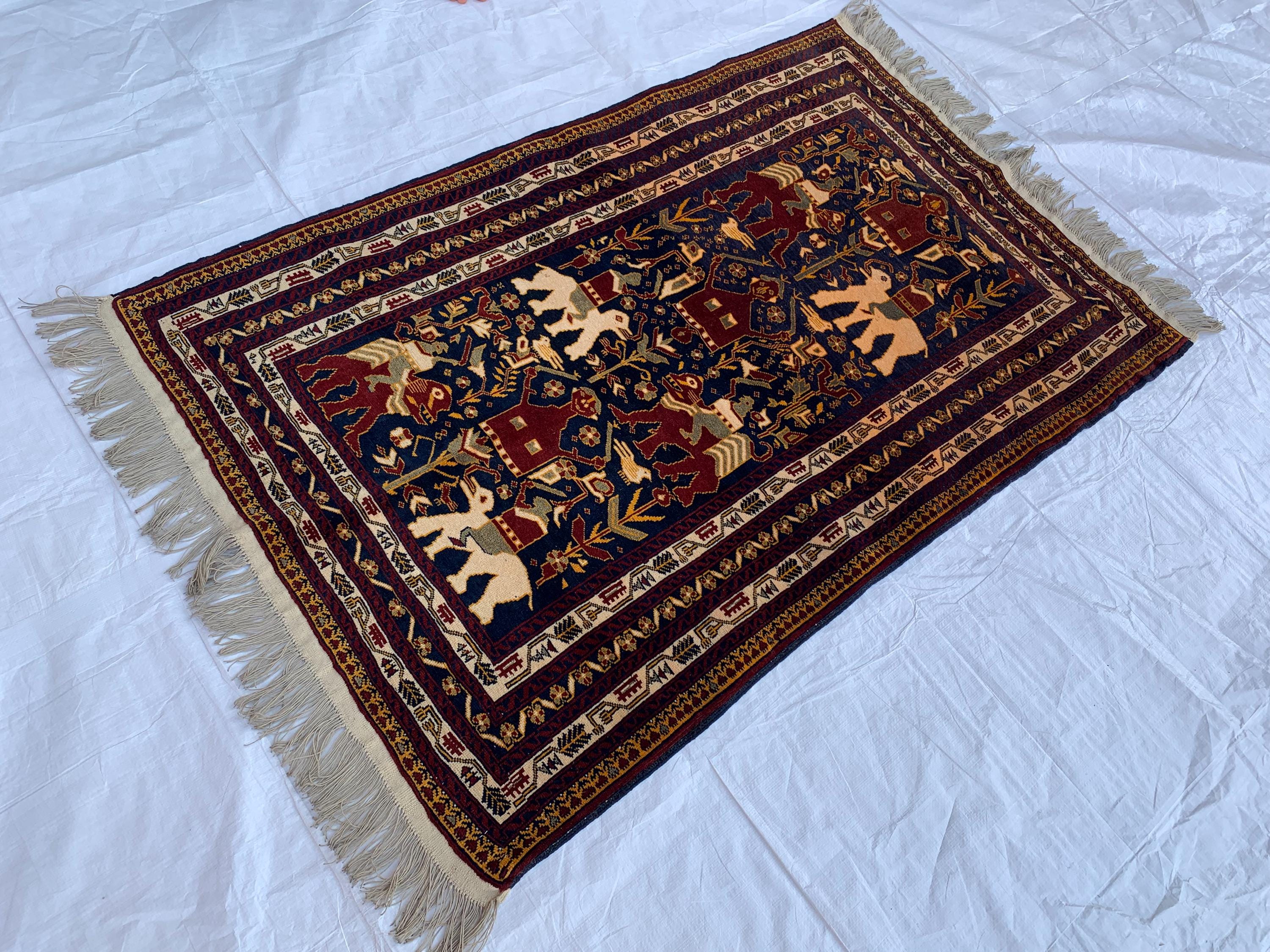 Pictorial Hunter Rug 4.11x3.2 ft – Handmade Wool Kilim, Tribal Wall Hanging, Boho Decor, Vintage Animal Pattern Carpet, Rug for Kids Room