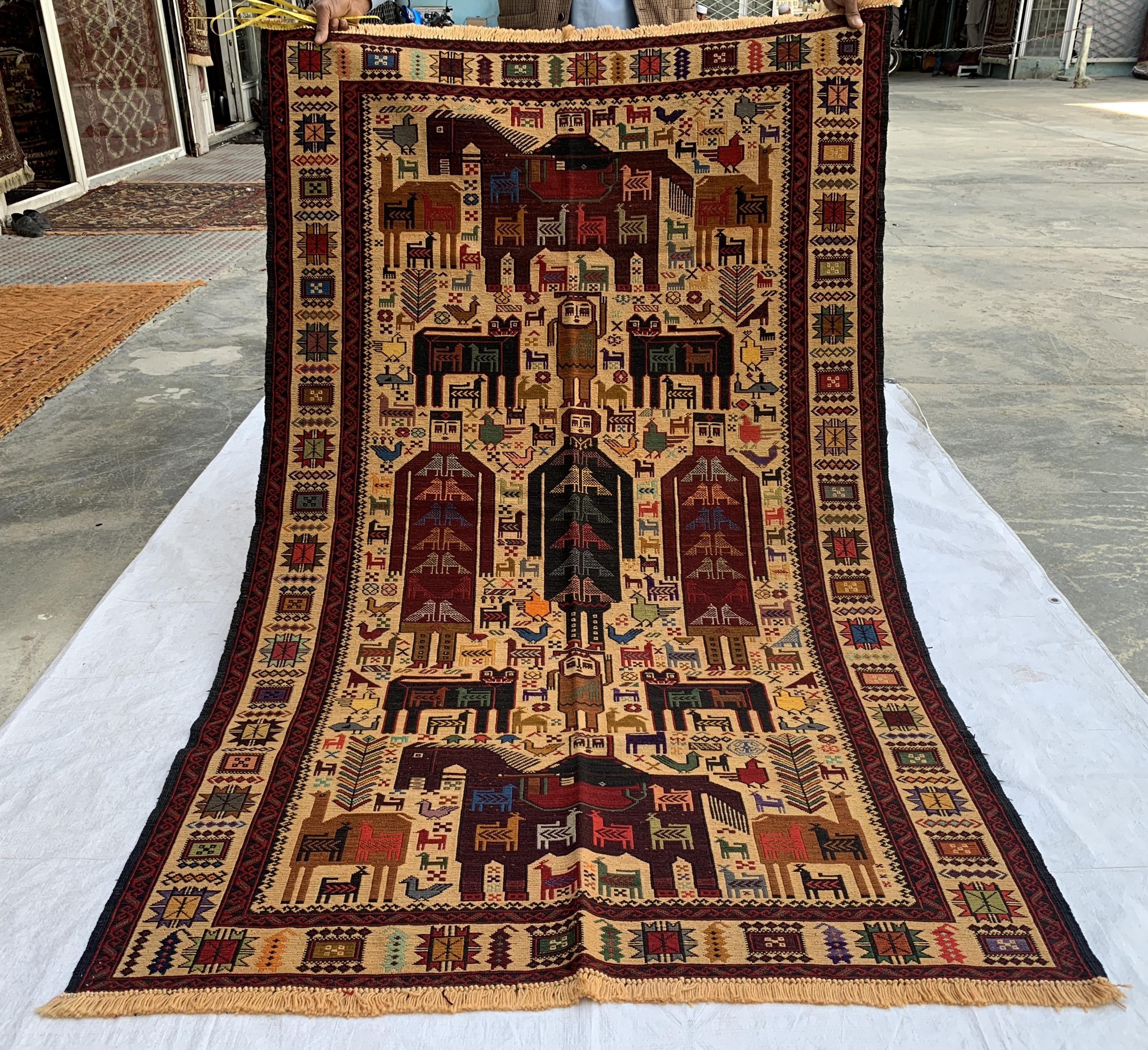 Pictorial Vintage Rug 5.6x4.1 ft – Handmade Wool Animal Scene Carpet, Tribal Wall Hanging, Persian Boho Decor, Rustic Art Rug, Farmhouse rug