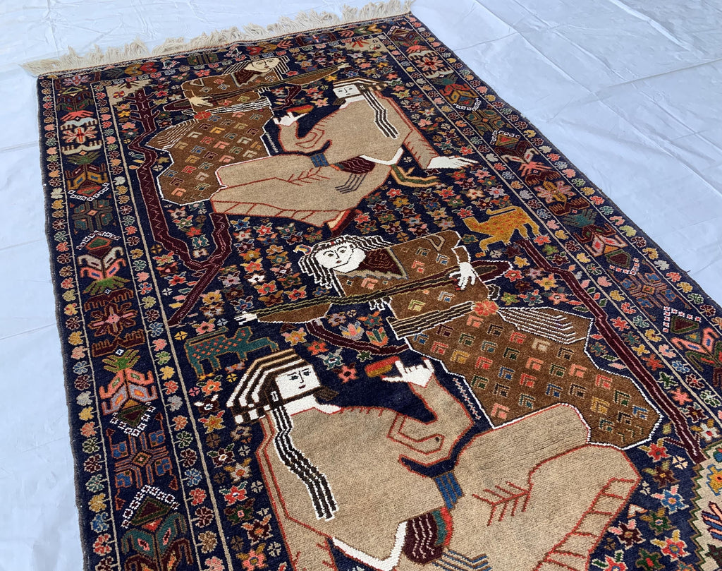 Laila Majnu Pictorial Rug – 4x7ft, Antique Handwoven Persian Carpet, Classic Design, Traditional Area Rug, Fine Wool, Decorative Home Accent
