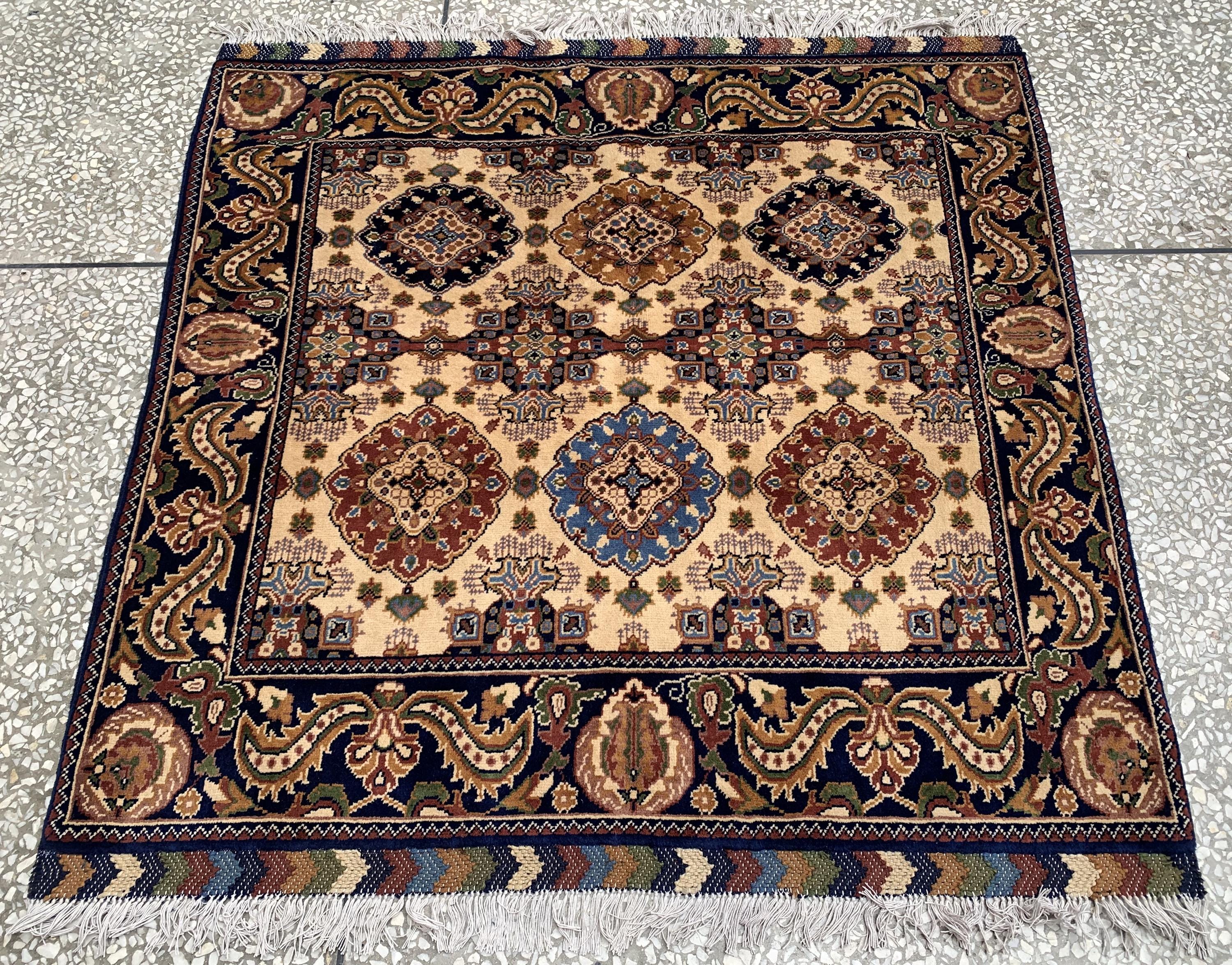 4x4ft, Multicolor Square Mazari Rug –Turkmen Handmade Afghan Wool Area Carpet, Tribal Pattern, Small Room or Entryway Accent Rug 131x131cm
