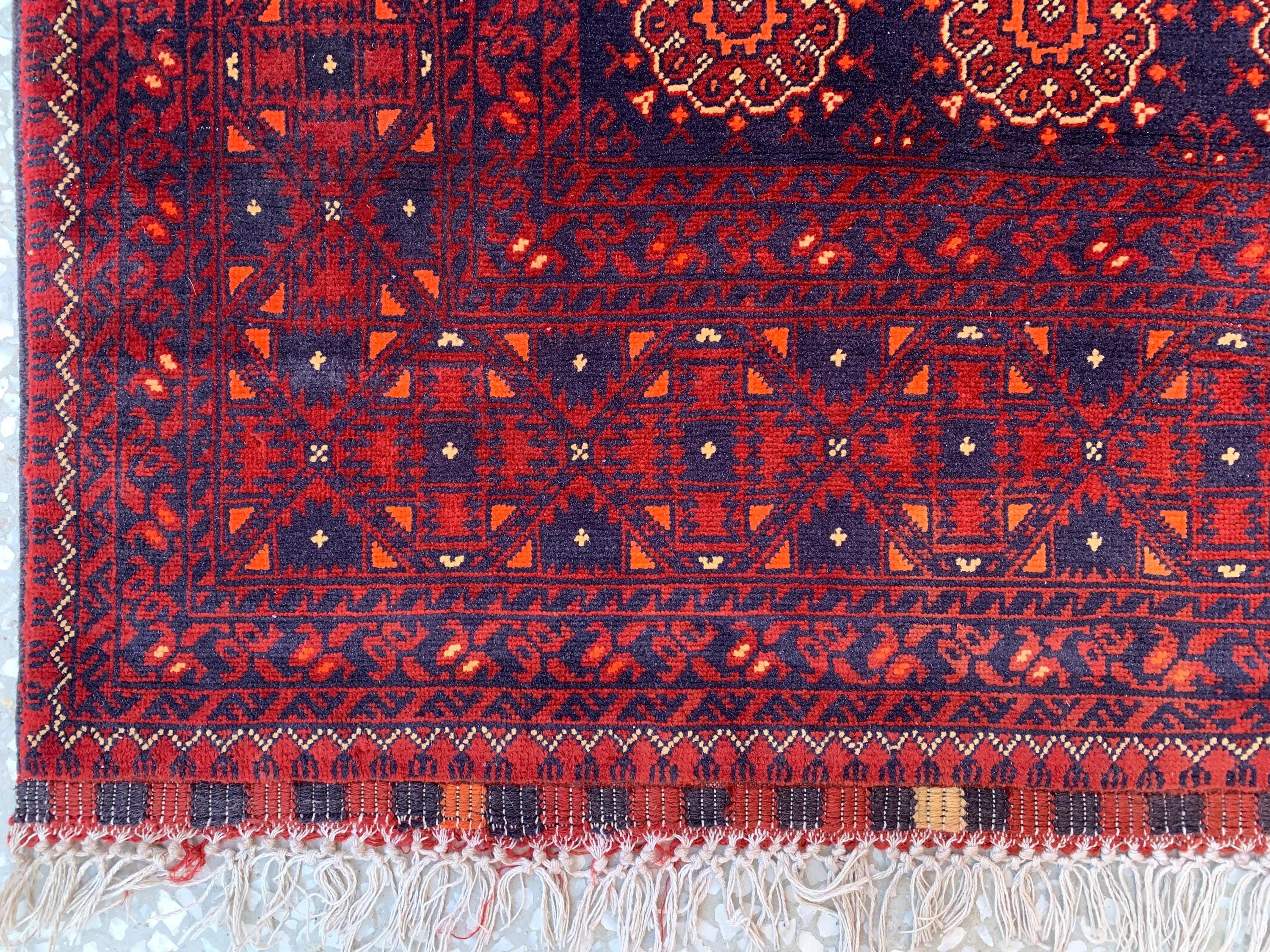 Vintage Turkmen Patnus Gul Rug 9.10x6.6 | Authentic Handwoven Wool Carpet | Traditional Tribal Design | Classic Decorative Rug, Bedroom Rug