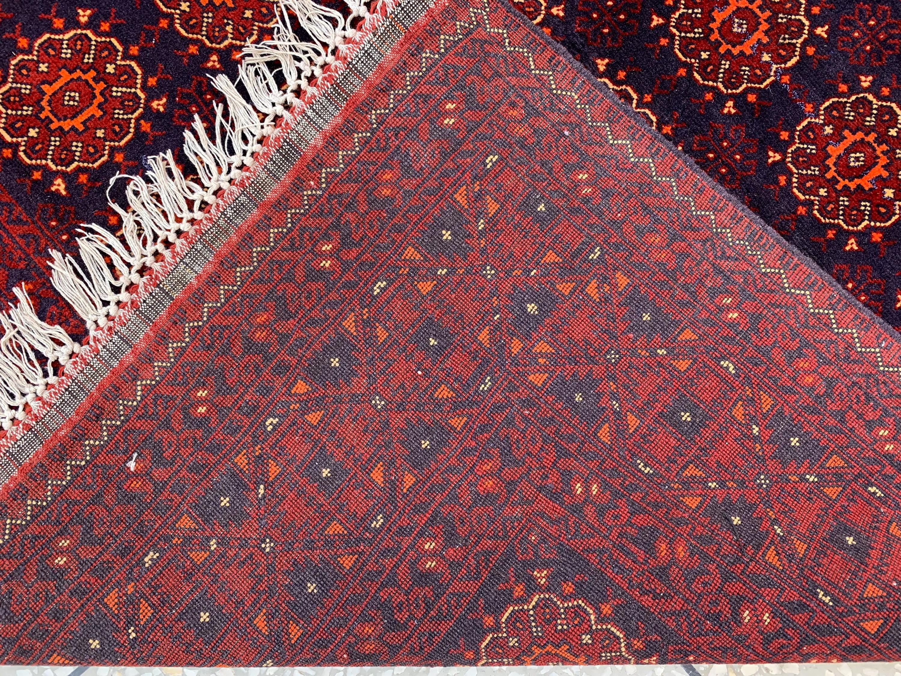 Vintage Turkmen Patnus Gul Rug 9.10x6.6 | Authentic Handwoven Wool Carpet | Traditional Tribal Design | Classic Decorative Rug, Bedroom Rug