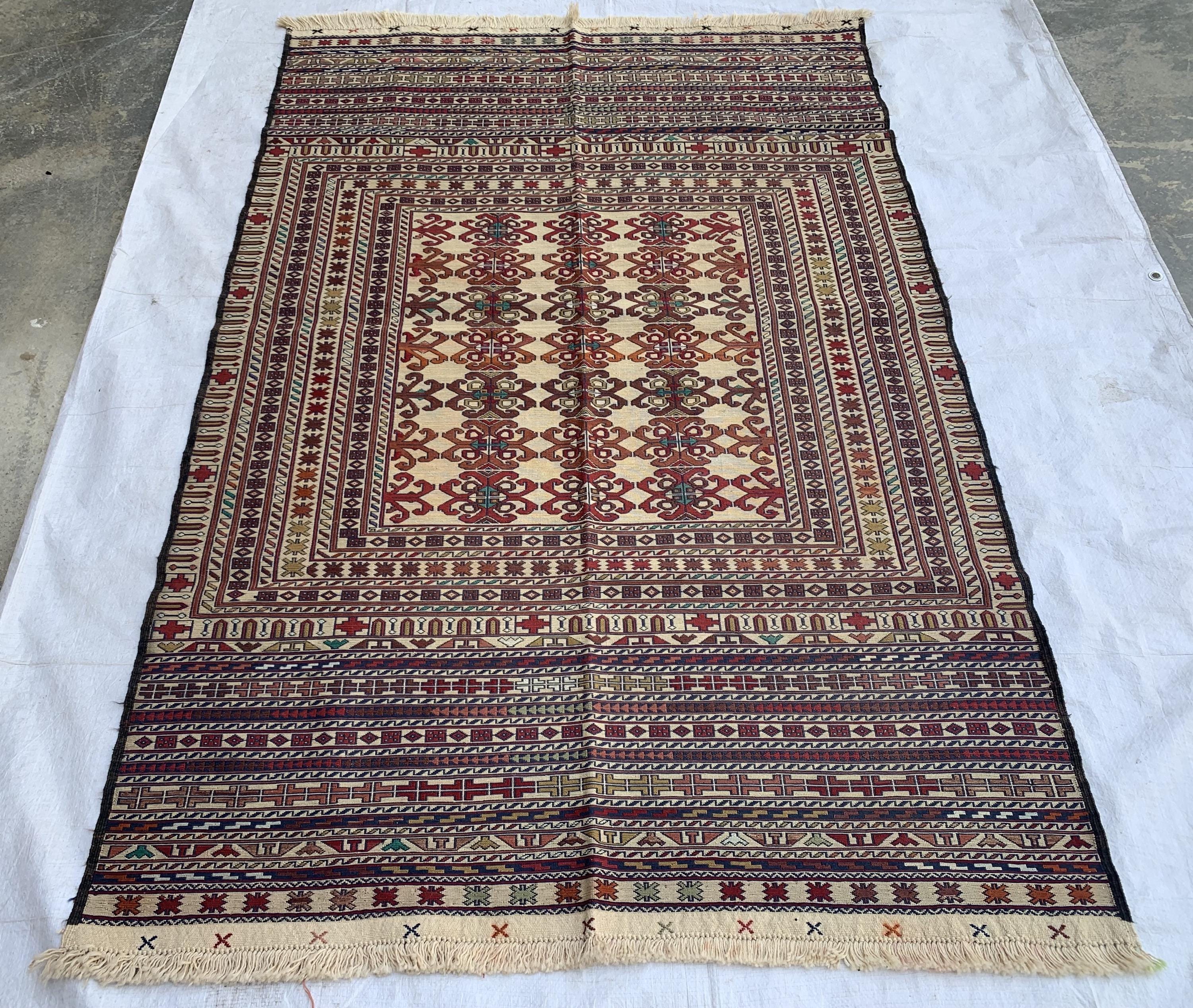 Maliki Kilim Rug 4.1x6.2 ft – Handmade Wool Area Rug, Functional Boho Decor, Tribal Vintage Carpet, Persian Style Floor Mat, Farmhouse Rug