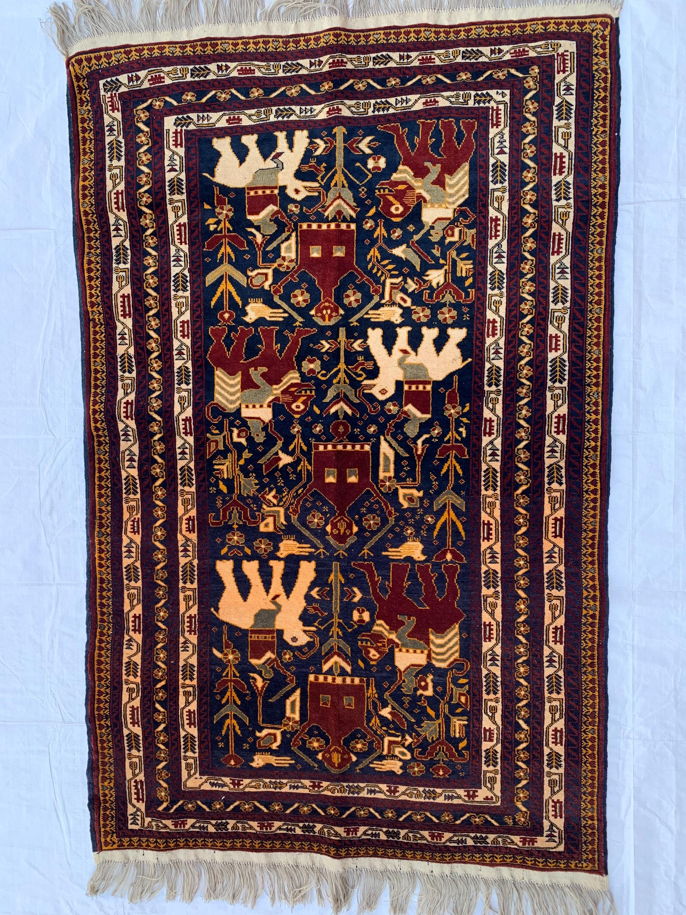 Pictorial Hunter Rug 4.11x3.2 ft – Handmade Wool Kilim, Tribal Wall Hanging, Boho Decor, Vintage Animal Pattern Carpet, Rug for Kids Room