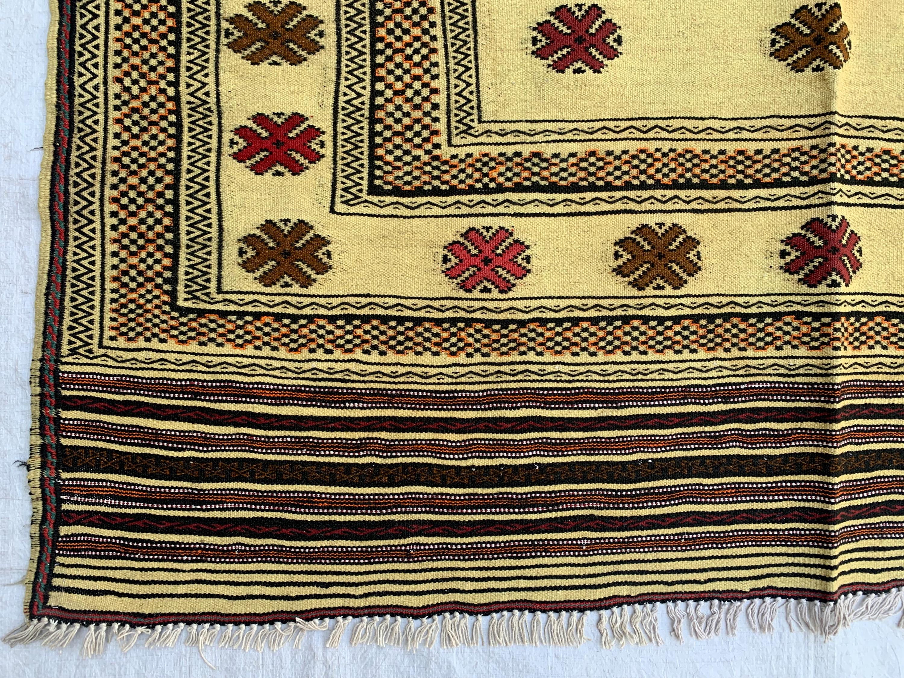 4x5 Handwoven Kilim Square Yellow Rug 4.11x4.4 –Boho Wool Area Carpet, Tribal Geometric Floor Mat, Vintage Ethnic Home Decor, Small Area Rug