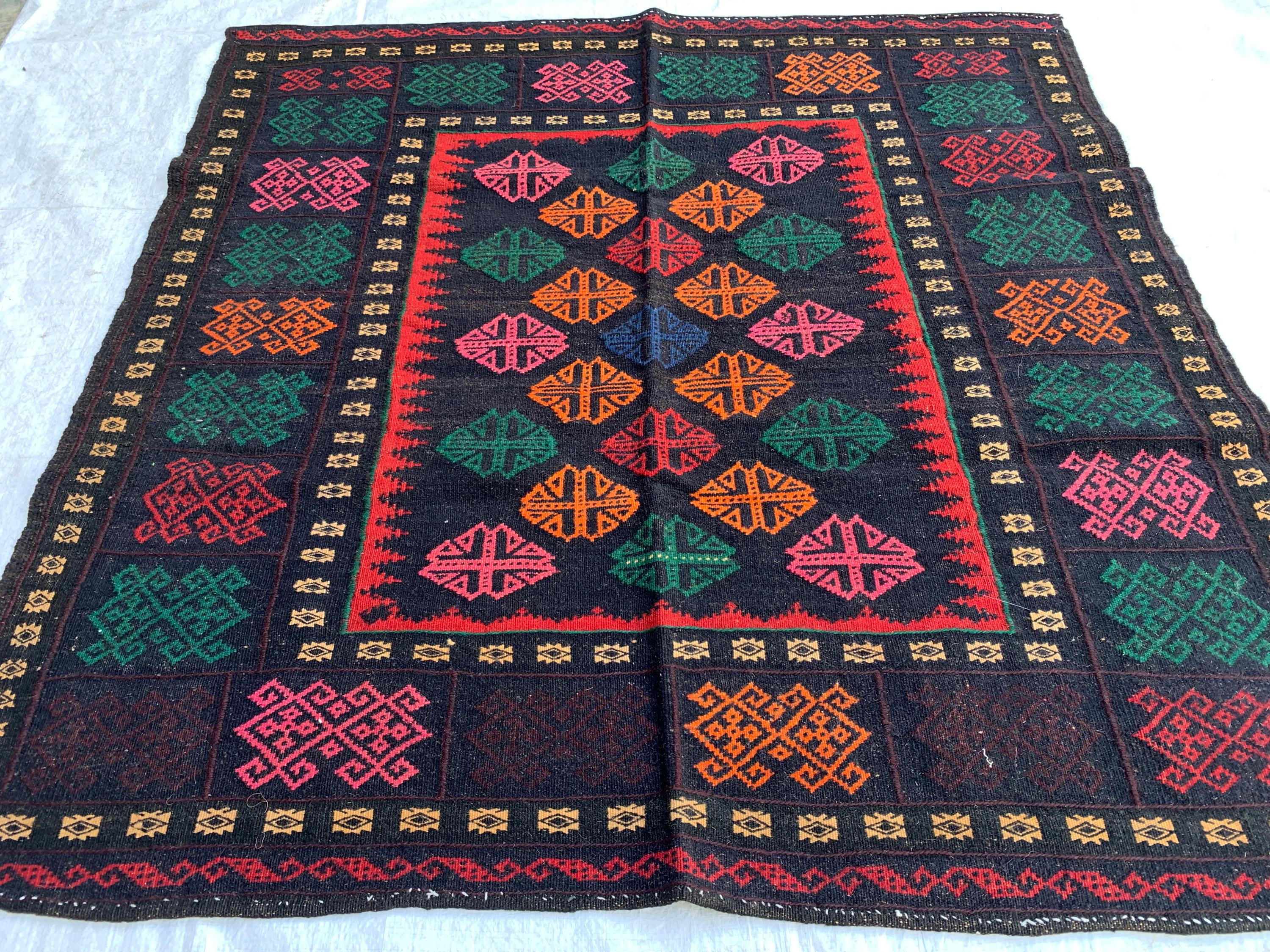 4x4 Vintage Square Handwoven Tribal Kilim, Turkmen Geometric Wool Rug, Rustic Home decor, Perfect for Kitchen, farmhouse, Entryway