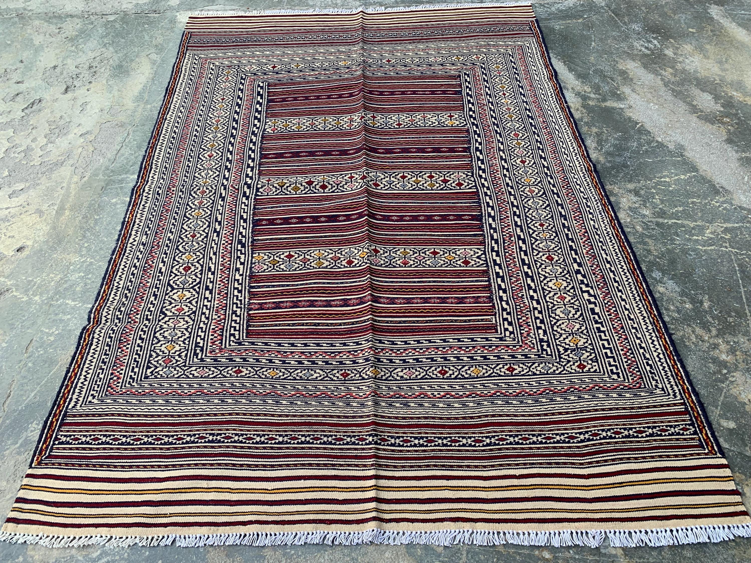4x6 ft Handwoven Afghan Kilim Rug – Tribal Wool Flatweave Carpet, Cream & Burgundy Geometric Pattern, Boho Nomadic Area Rug, Ethnic Decor
