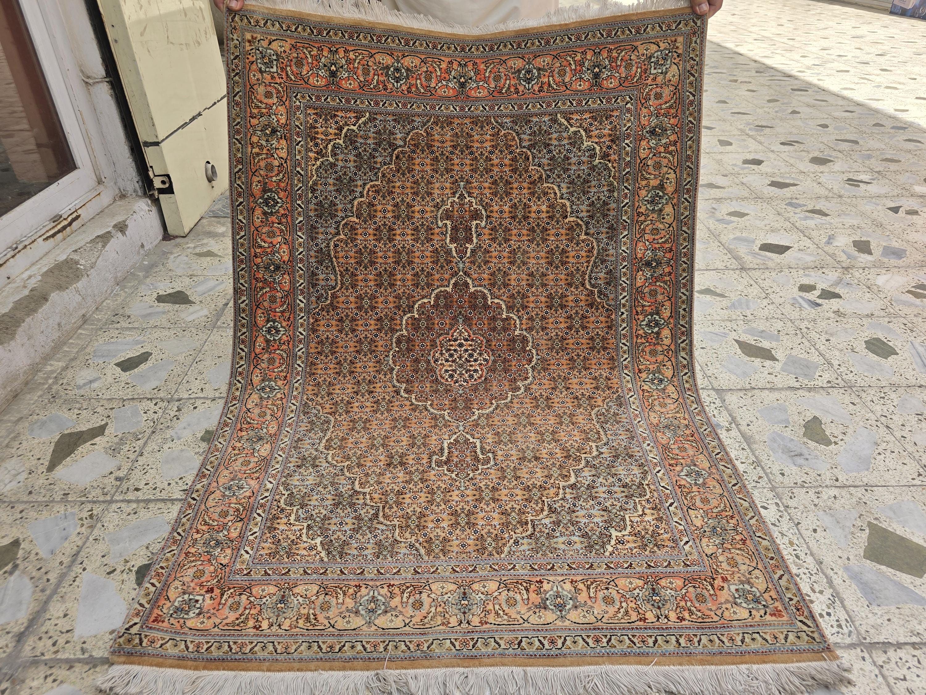 3x5ft Vintage Tabriz Persian Rug – Hand-Knotted Wool Rug, Peach & Blue Medallion Design, Floral Border, Collectible Oriental Carpet