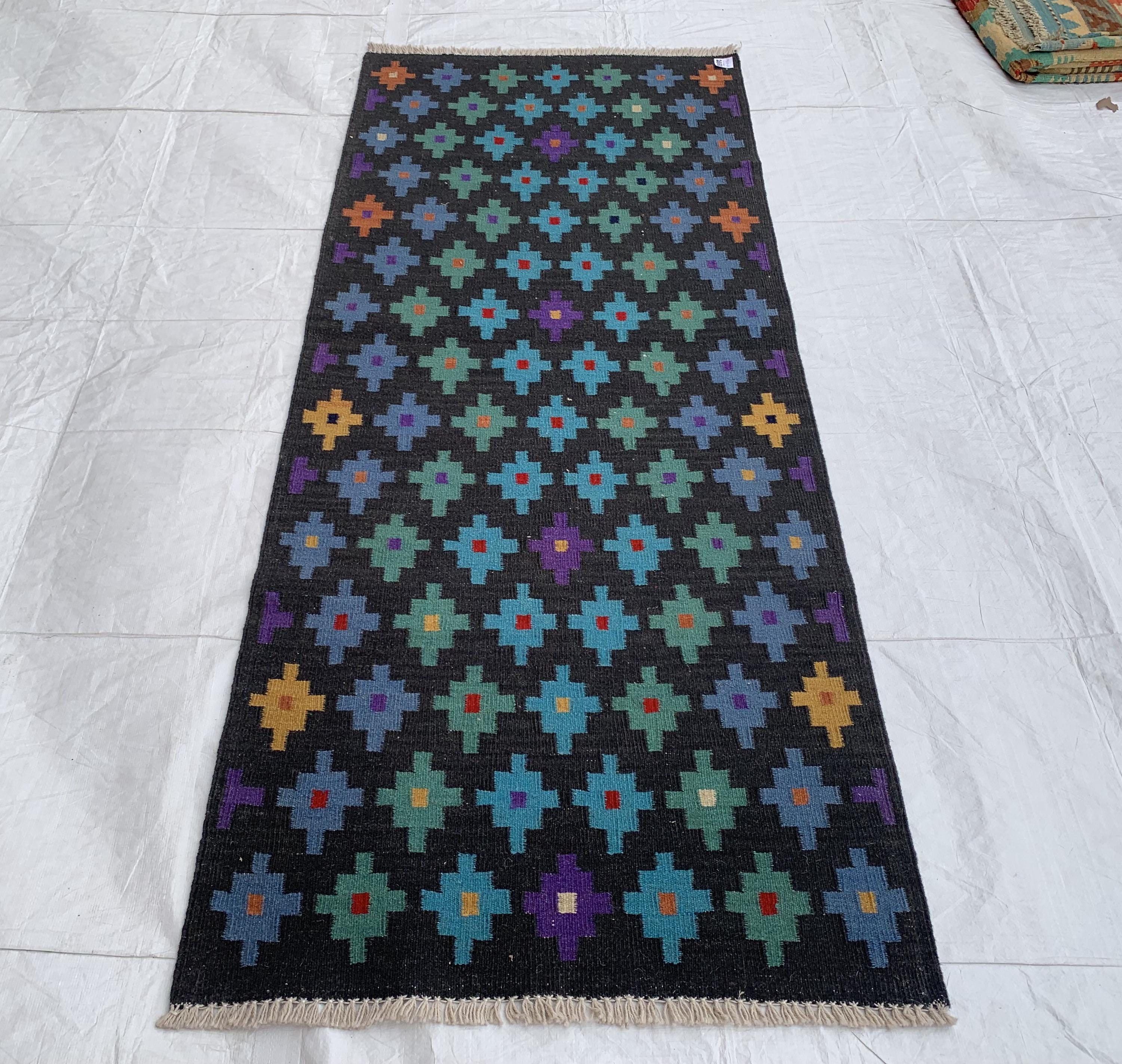 3x7ft, Handwoven Afghan Kilim Runner Rug – Geometric Tribal Pattern, Multicolor on Black, Wool Flatweave Hallway Rug, Kitchen Rug, 199x81cm