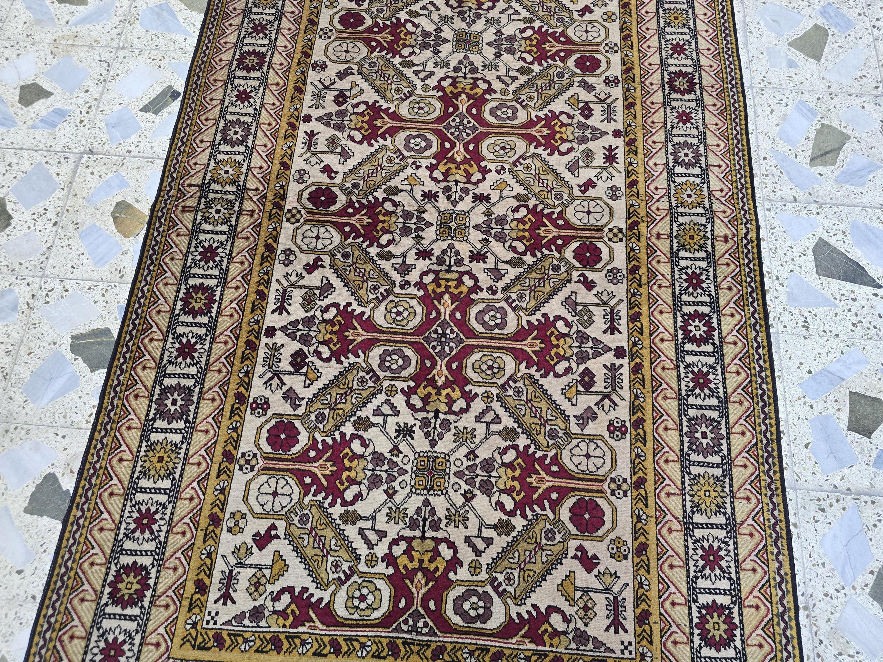 Shirvan Handwoven 4x7ft Vintage Afghan Rug, Geometric light beige and red Wool Area Rug, Living Room Rug, Bedroom Rug