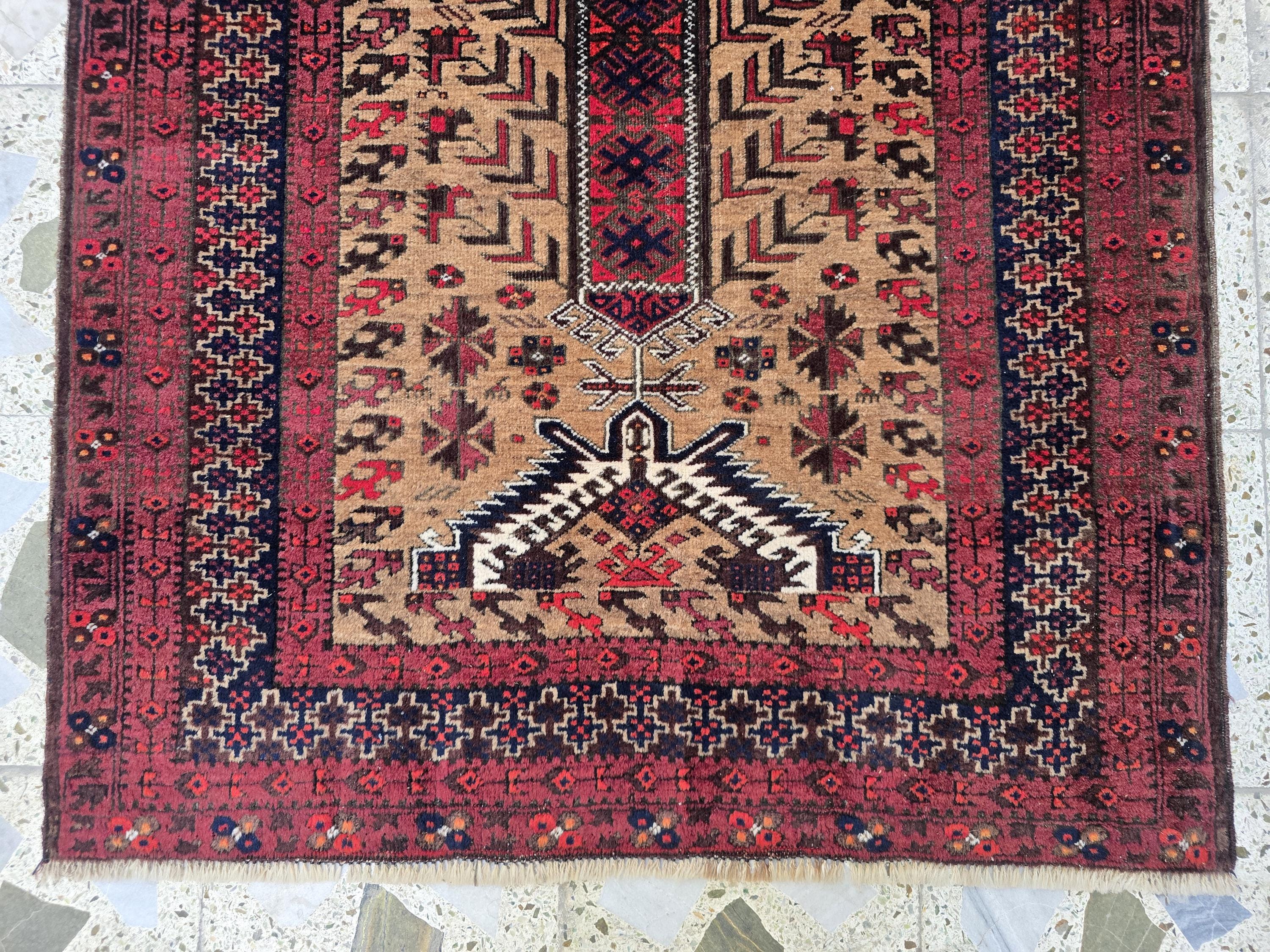 Vintage Baluchi Prayer Rug 3x5 ft – Handwoven Tribal Wool Mat, Islamic Namaz Carpet, Bohemian Decor, Wall Hanging Antique Collectible Rug