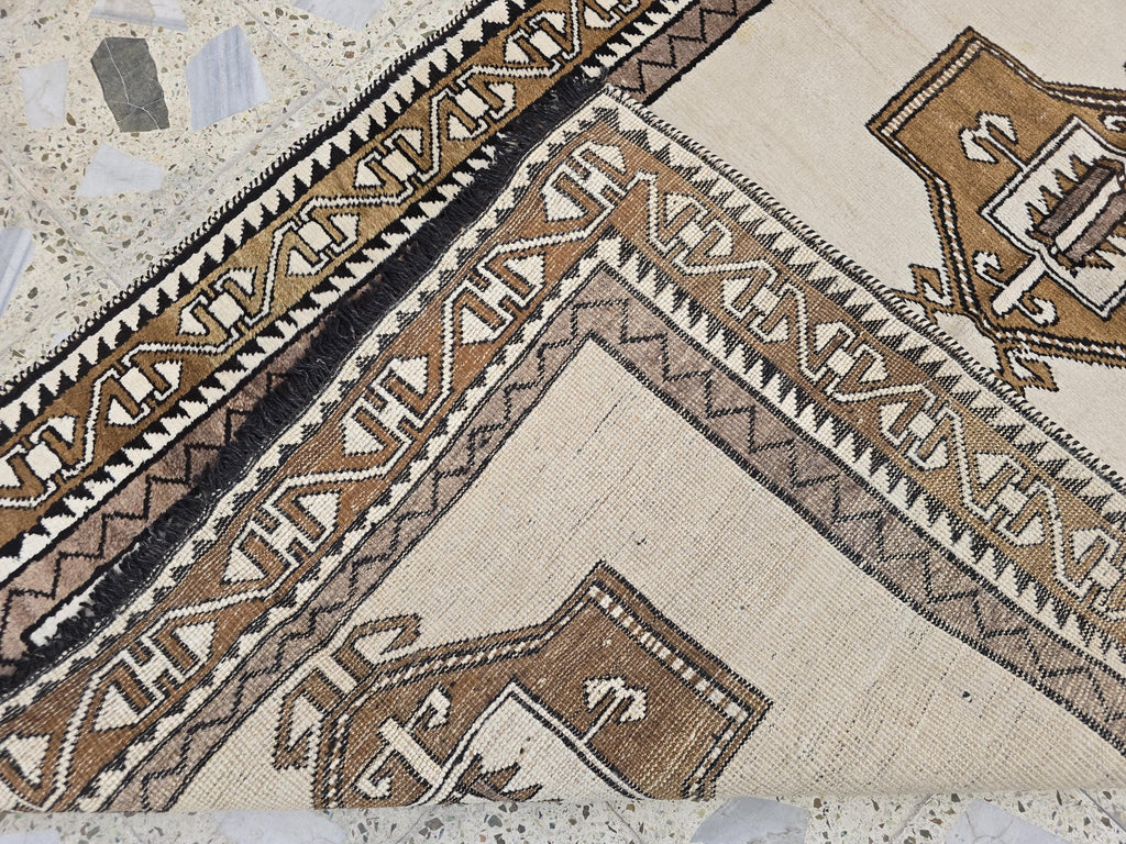 4x8ft, Natural Gabba Runner Rug – Handwoven Tribal Wool Rug, Neutral Boho Hallway Carpet, Turkmen Wool Area Rug, Rug for Entryway, Farmhouse