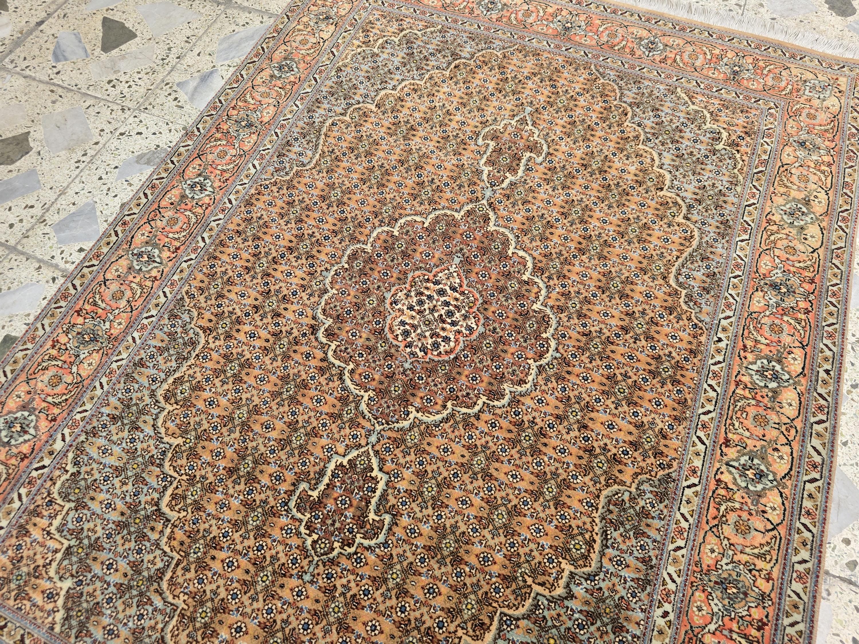 3x5ft Vintage Tabriz Persian Rug – Hand-Knotted Wool Rug, Peach & Blue Medallion Design, Floral Border, Collectible Oriental Carpet
