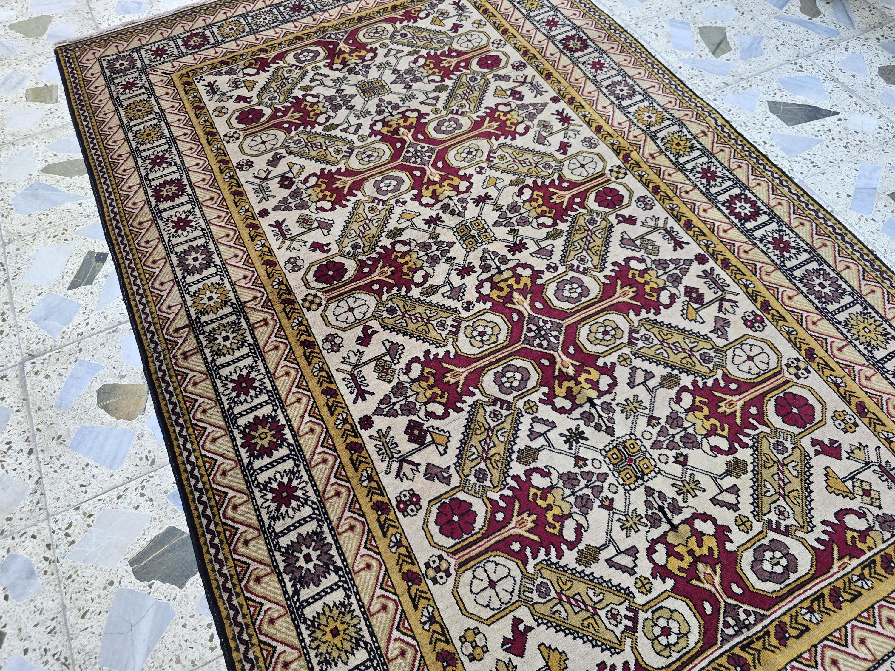 Shirvan Handwoven 4x7ft Vintage Afghan Rug, Geometric light beige and red Wool Area Rug, Living Room Rug, Bedroom Rug