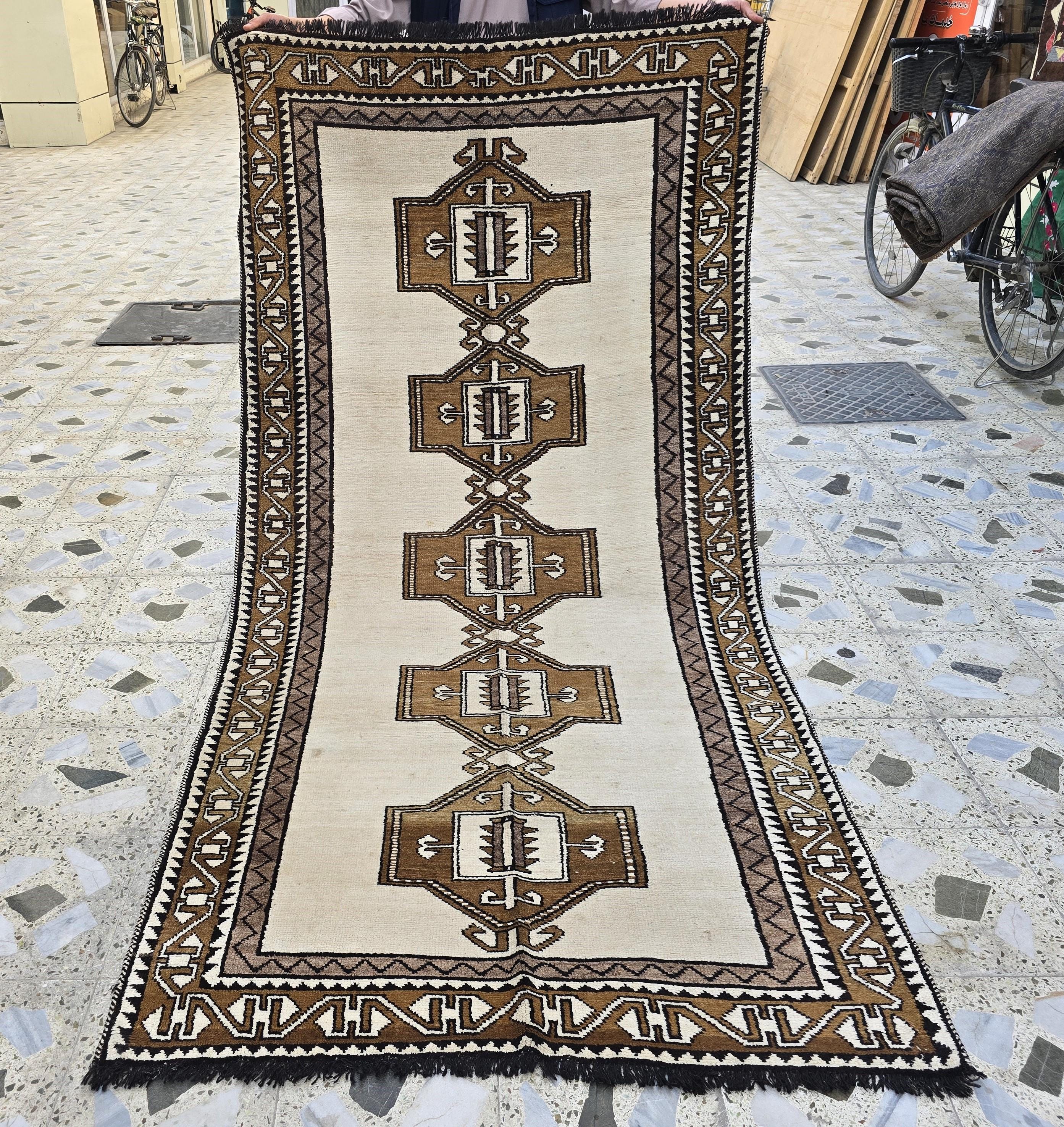 4x8ft, Natural Gabba Runner Rug – Handwoven Tribal Wool Rug, Neutral Boho Hallway Carpet, Turkmen Wool Area Rug, Rug for Entryway, Farmhouse