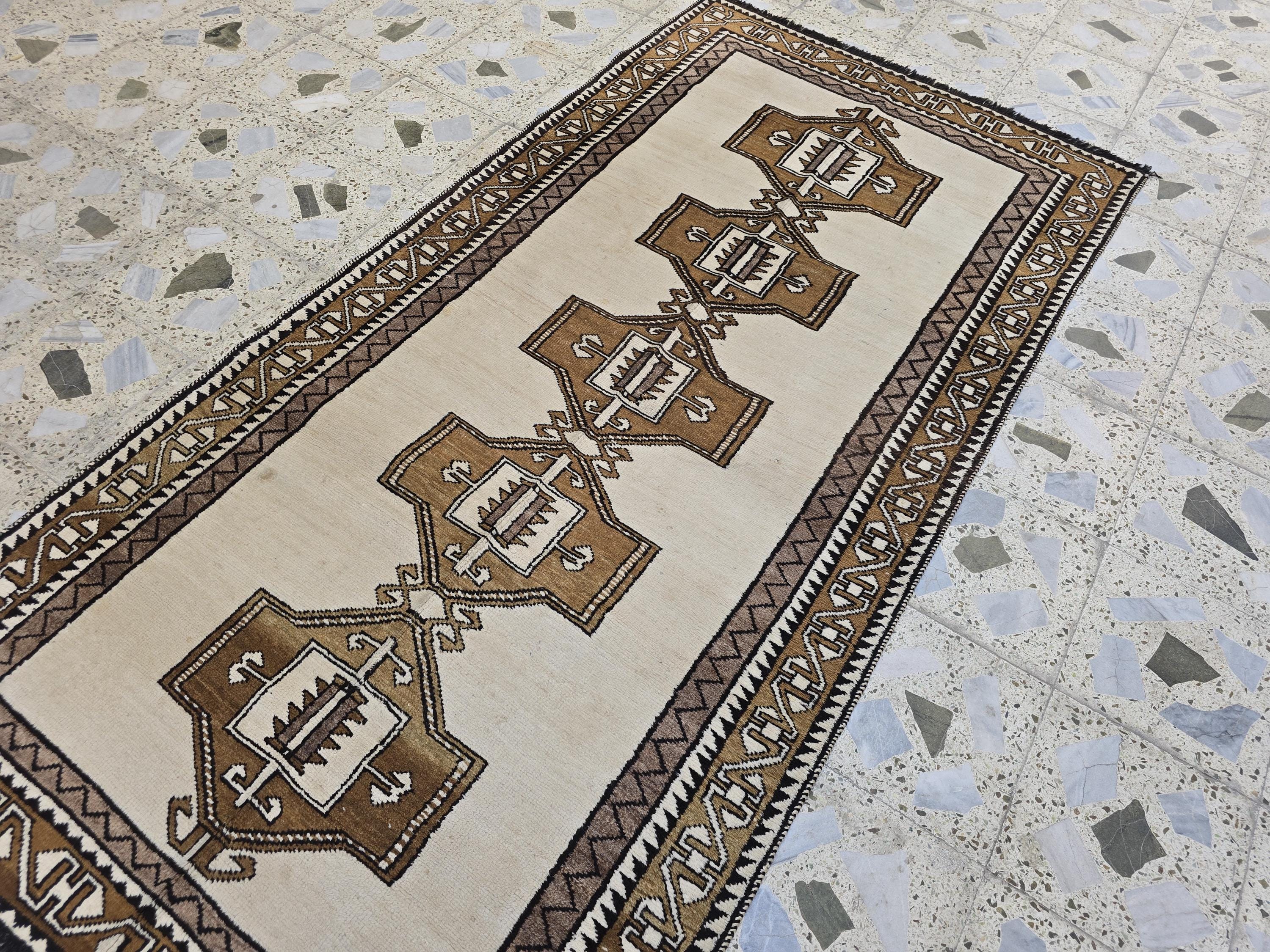 4x8ft, Natural Gabba Runner Rug – Handwoven Tribal Wool Rug, Neutral Boho Hallway Carpet, Turkmen Wool Area Rug, Rug for Entryway, Farmhouse