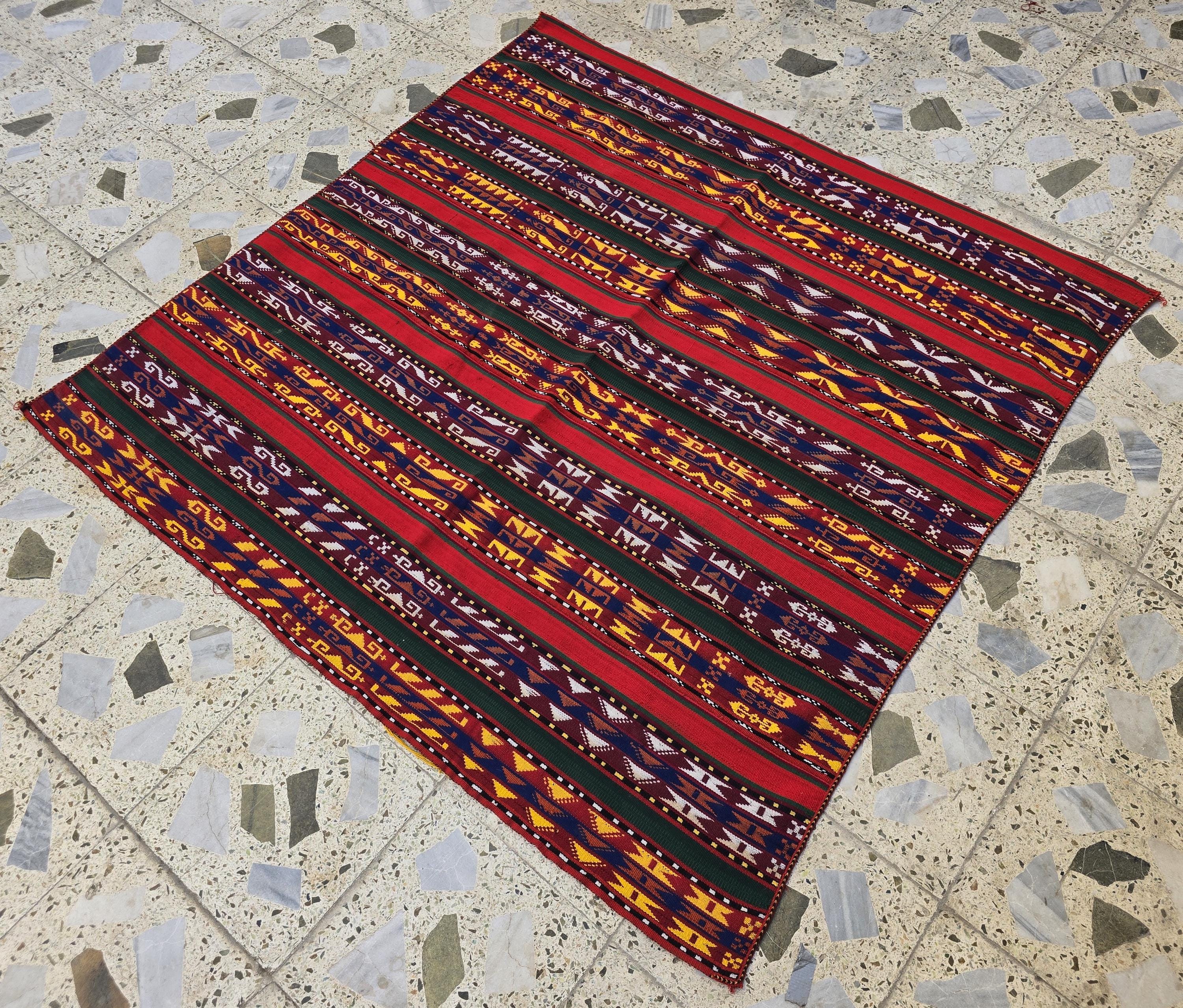 4'5x4'5 Square Kilim Afghan Handmade, Turkmen Geometric Wool Area Rug, Perfect for Dining Table, Living Room, Bedroom Rug 140x140