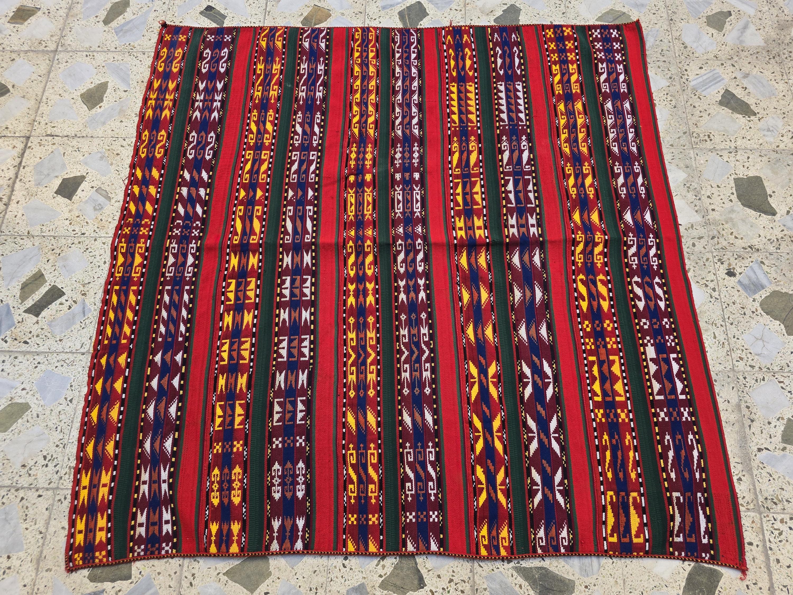 4'5x4'5 Square Kilim Afghan Handmade, Turkmen Geometric Wool Area Rug, Perfect for Dining Table, Living Room, Bedroom Rug 140x140
