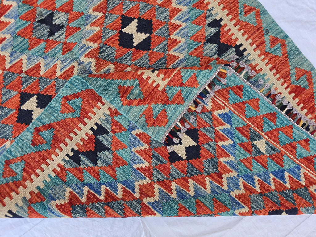 4x7 Afghan Handknitted Kilim Hallway Runner, Turkmen Flatweave Wool Geometric Runner, Boho Home Decor, Entryway Rug, Farmhouse Rug