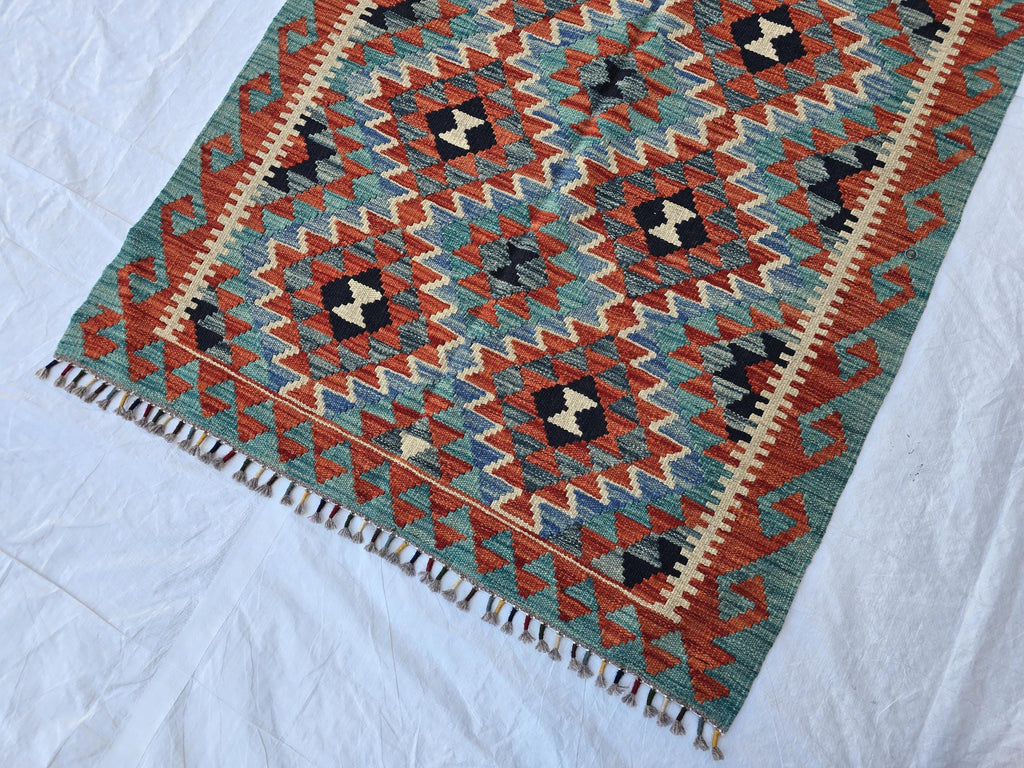 4x7 Afghan Handknitted Kilim Hallway Runner, Turkmen Flatweave Wool Geometric Runner, Boho Home Decor, Entryway Rug, Farmhouse Rug