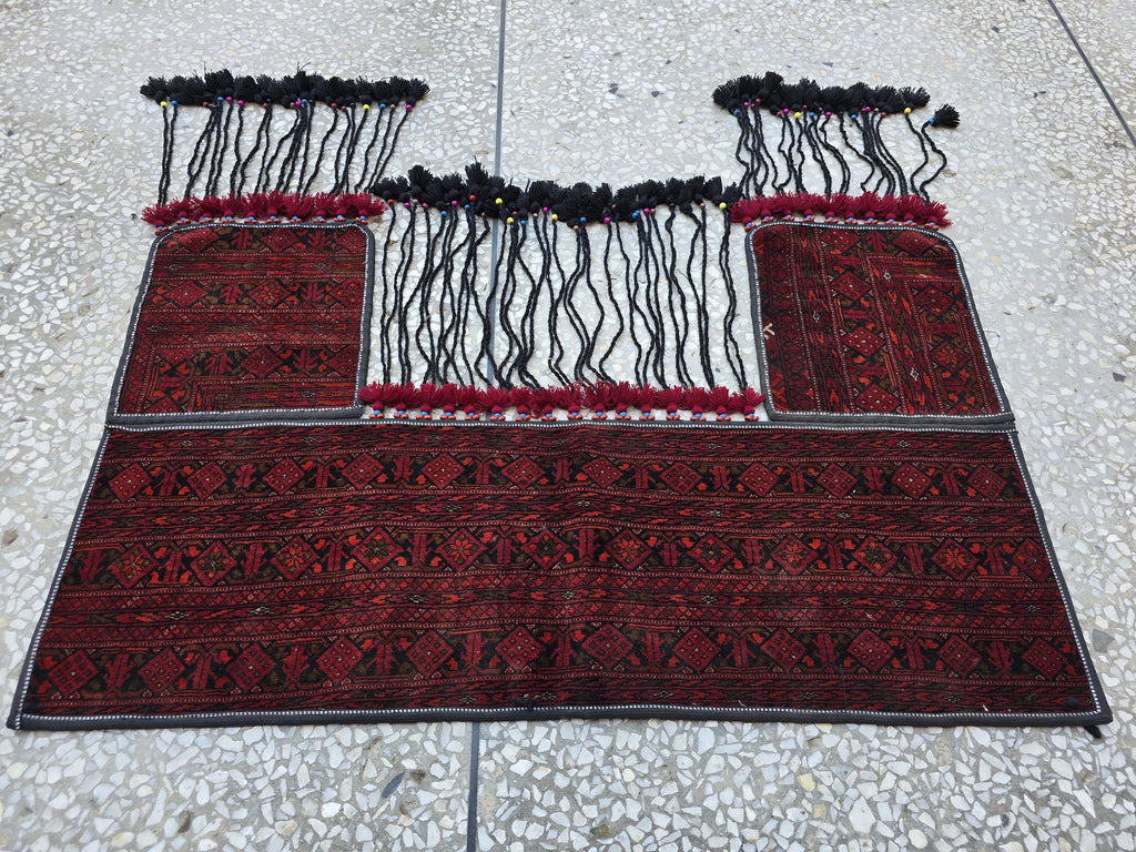 4x3 Handwoven Afghan Wall Hanging Rug, Turkmen Wool Red Tapestry, Boho Home Decor, Living Room Decor, Bedroom Decor, Kitchen Wall Decor