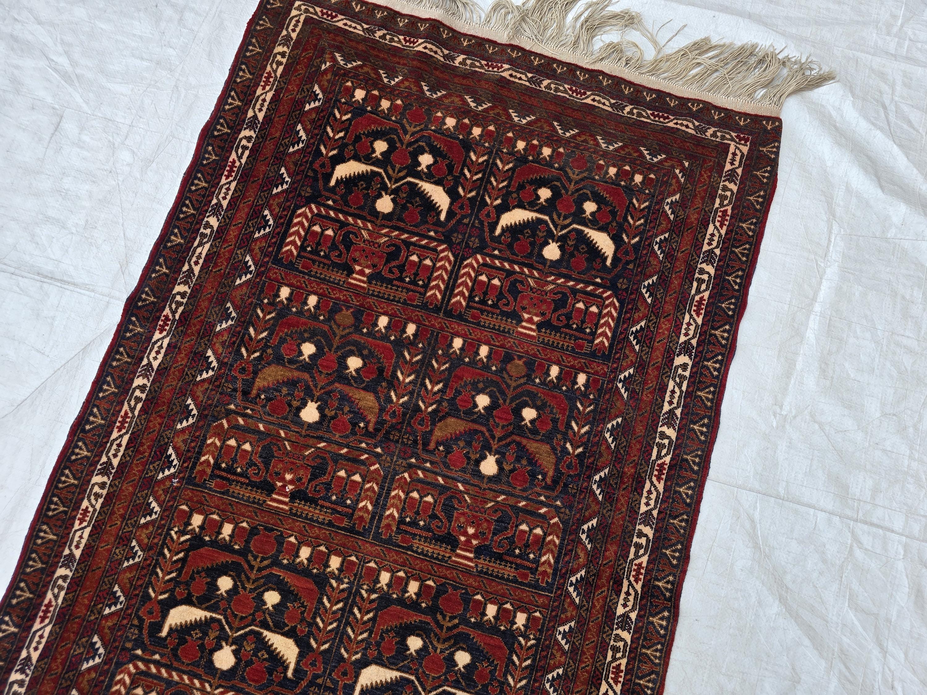 Vintage Baluchi Handwoven Accent Rug, 4x5ft, Turkmen Geometric Wool Rug, Bedroom Rug, office Rug, Collectible Afghan Rug, Entrance Rug