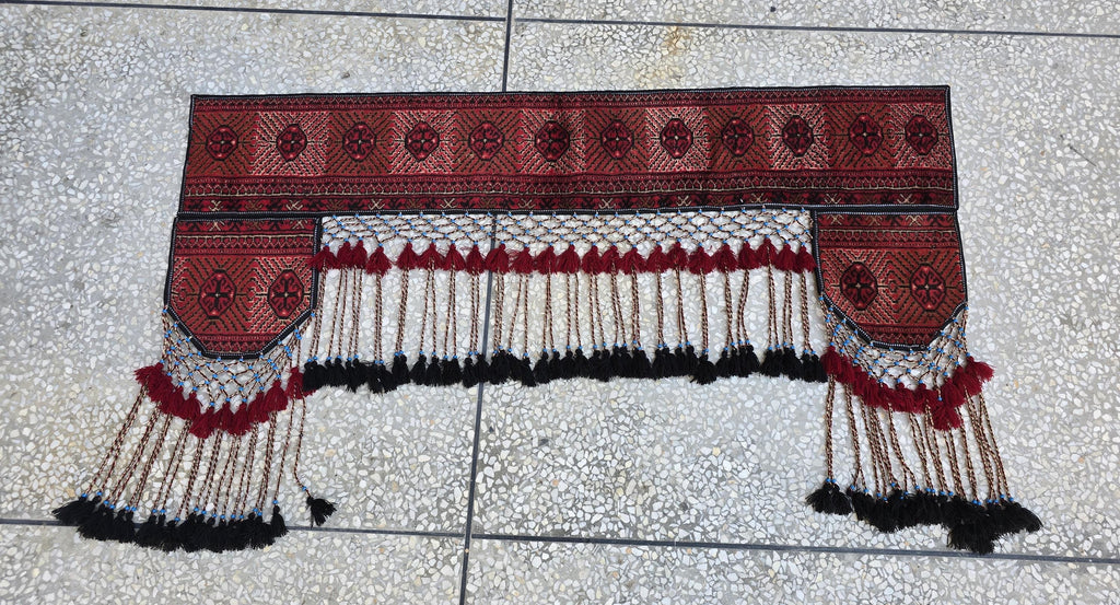 4.9ft Traditional Turkmen Parda Wall Hanging – Handwoven Red & Black Tapestry with Tassels – Tribal Afghan Textile Decor, Bedroom Decor