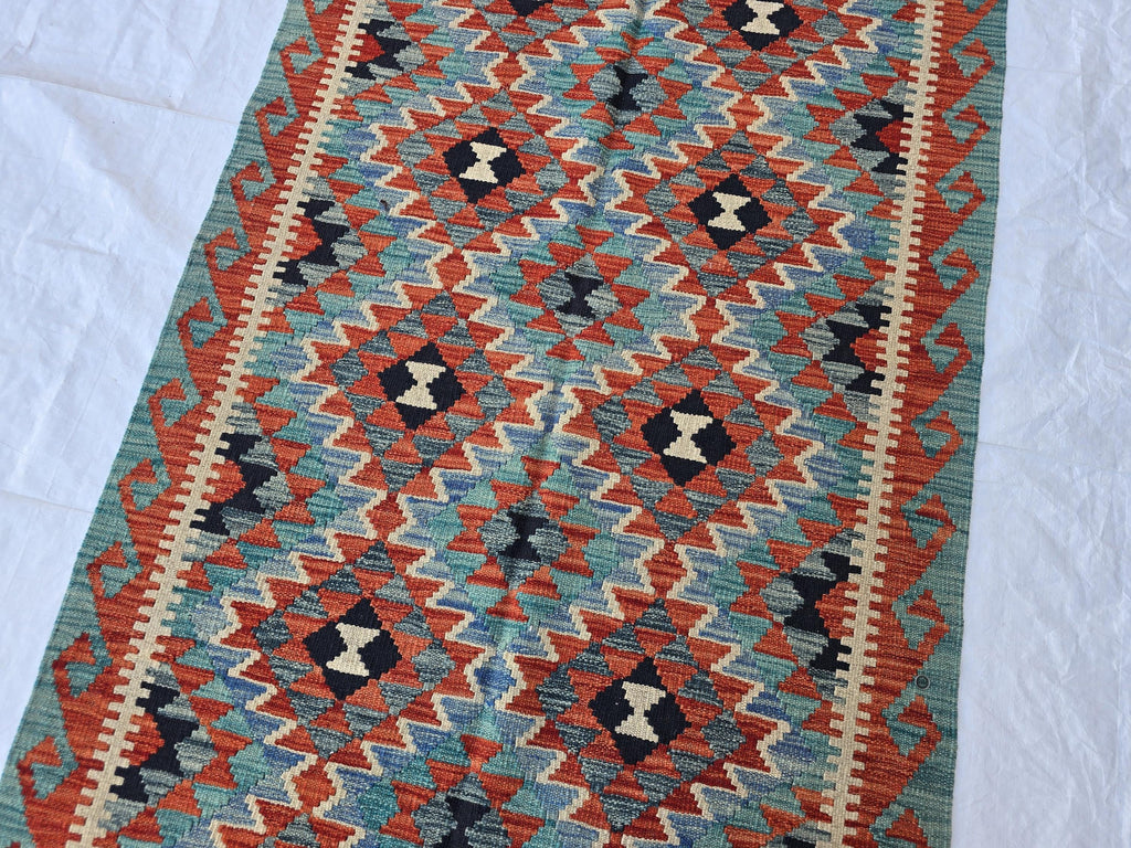 4x7 Afghan Handknitted Kilim Hallway Runner, Turkmen Flatweave Wool Geometric Runner, Boho Home Decor, Entryway Rug, Farmhouse Rug