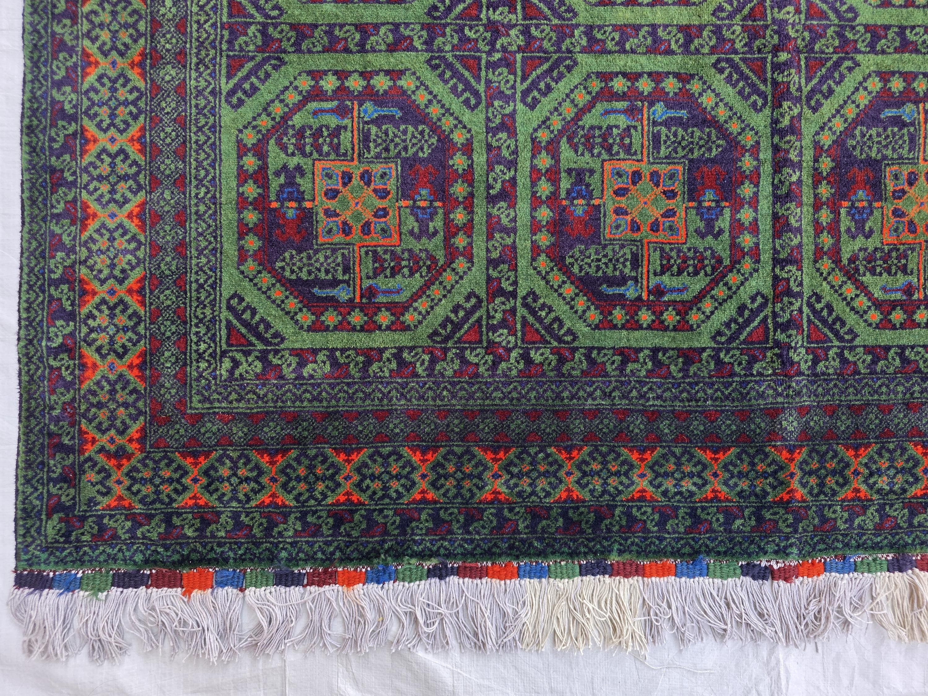 5x7 Green Bukhara Afghan Handwoven Soft Rug, Turkmen Tribal Oriental Wool Area Rug, Boho Home Decor, Living Room Rug, Bedroom Rug 206x150 cm
