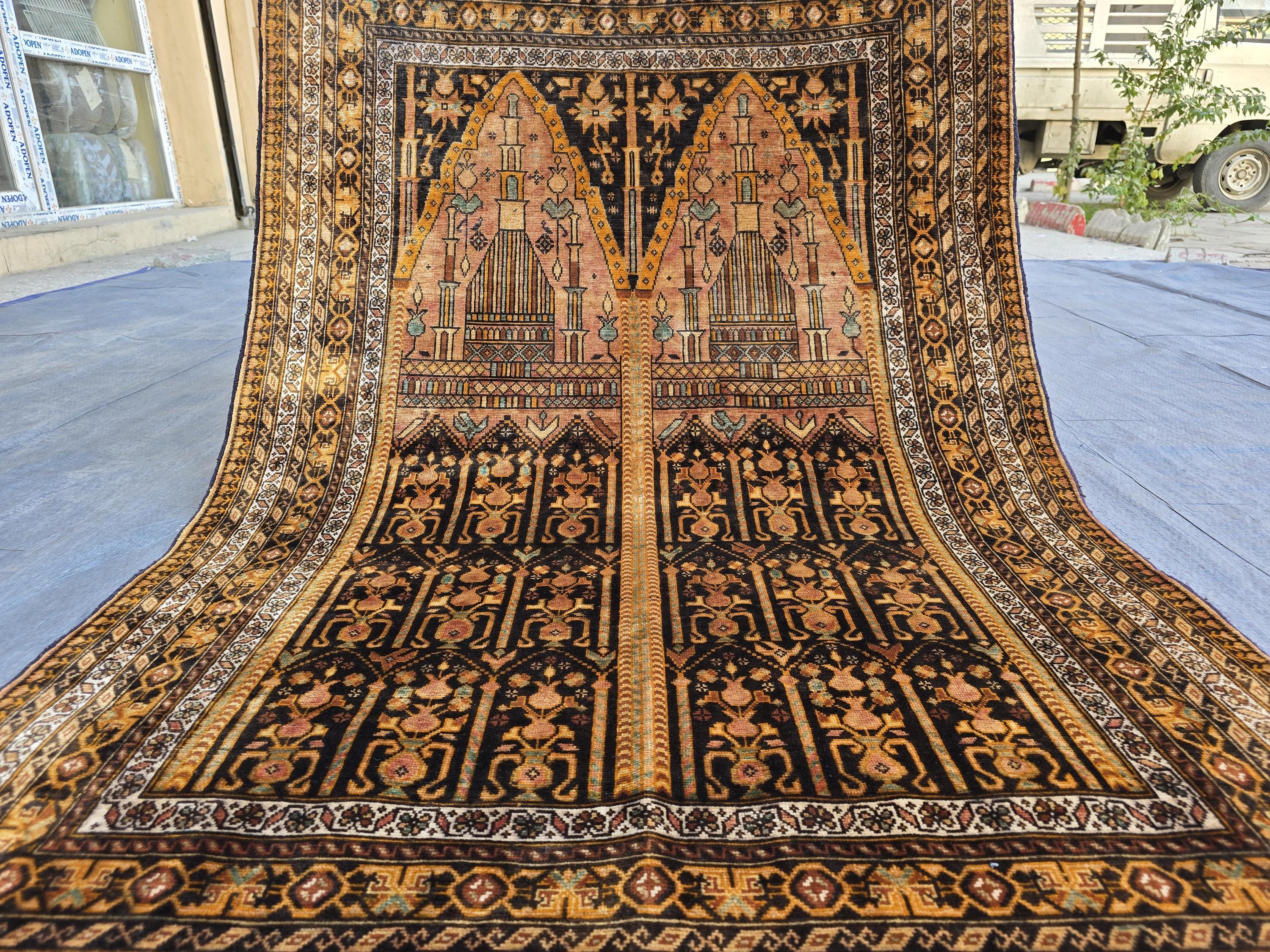 Silk Antique Prayer Rug 4×5 ft – Rare Vintage Handwoven Carpet