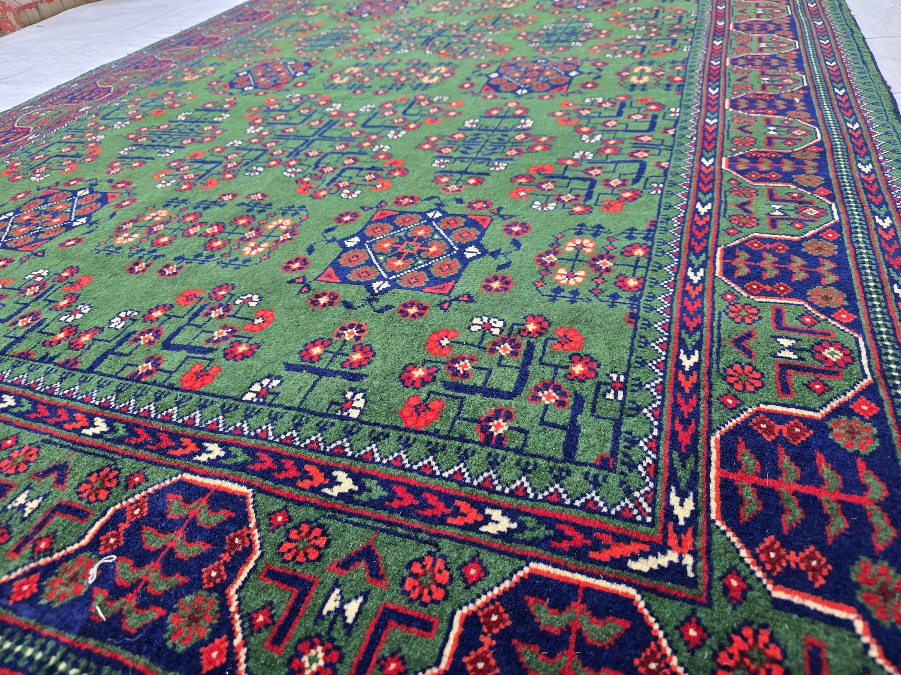 Green Bukhara 5x7 Ft Rug, Handmade Geometric Wool Carpet for Living Room