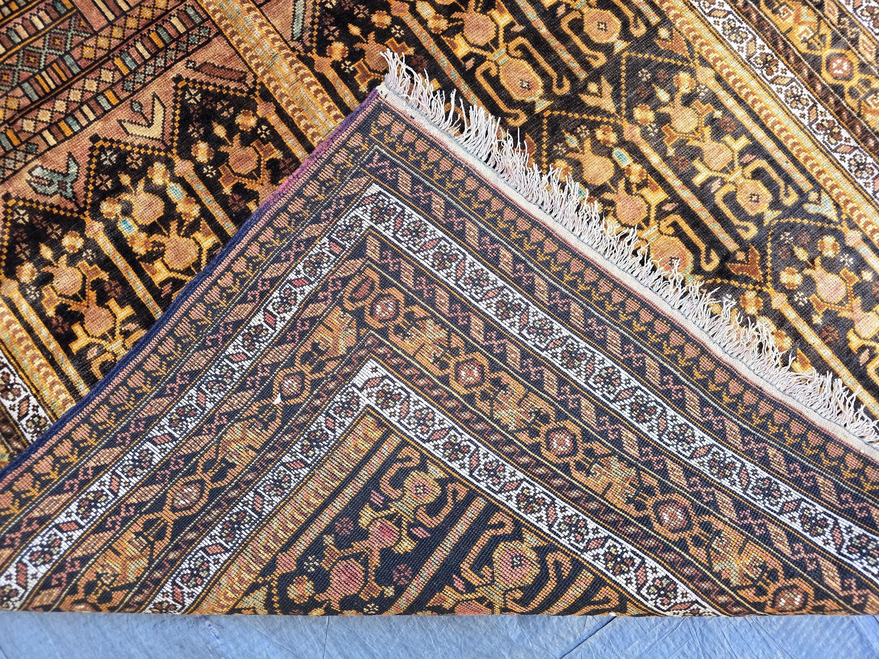 Silk Antique Prayer Rug 4×5 ft – Rare Vintage Handwoven Carpet