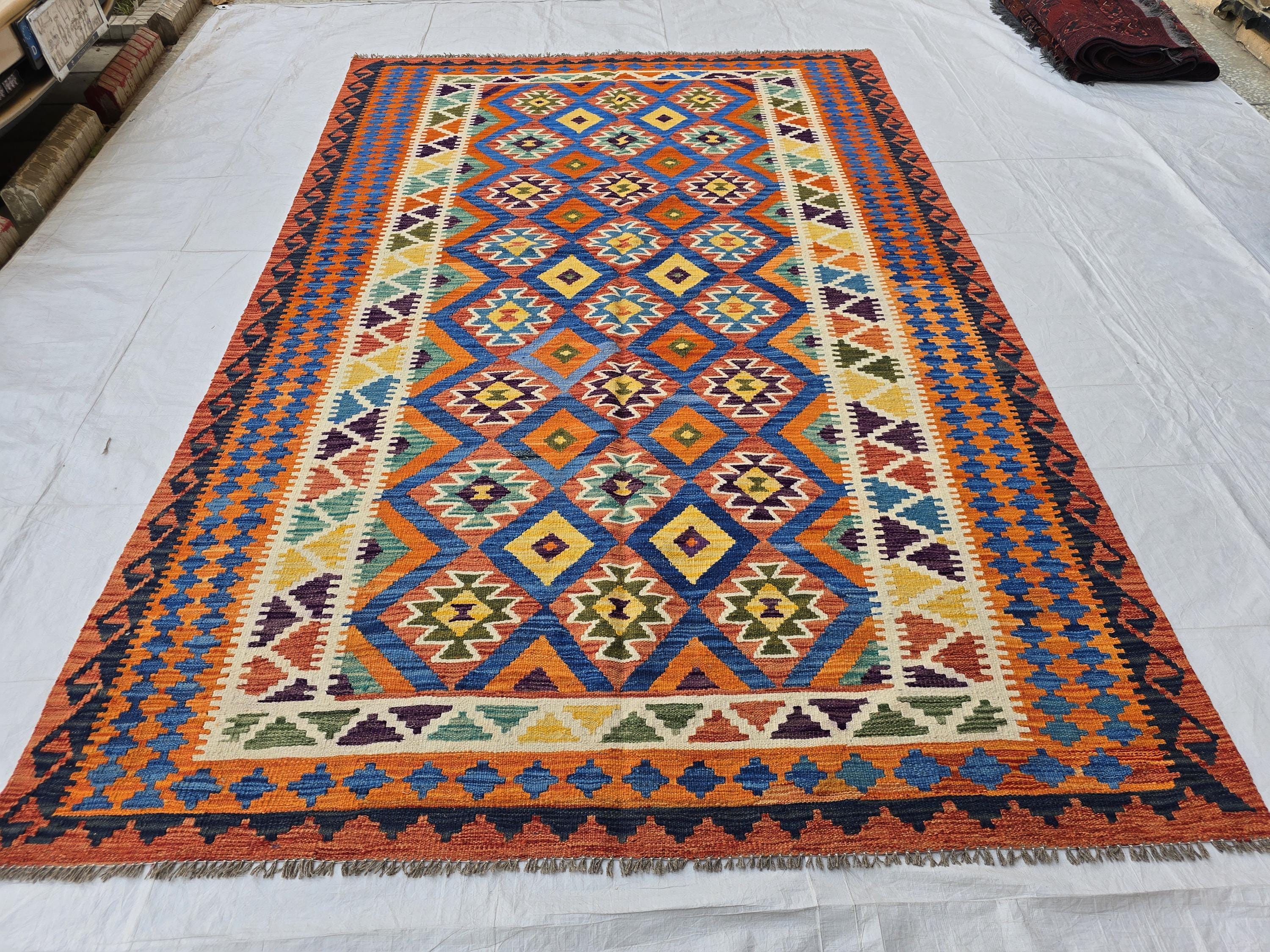 6x9 Ft Living Room Kilim Rug - Afghan Handmade Vibrant Rug, Antique Style Decor