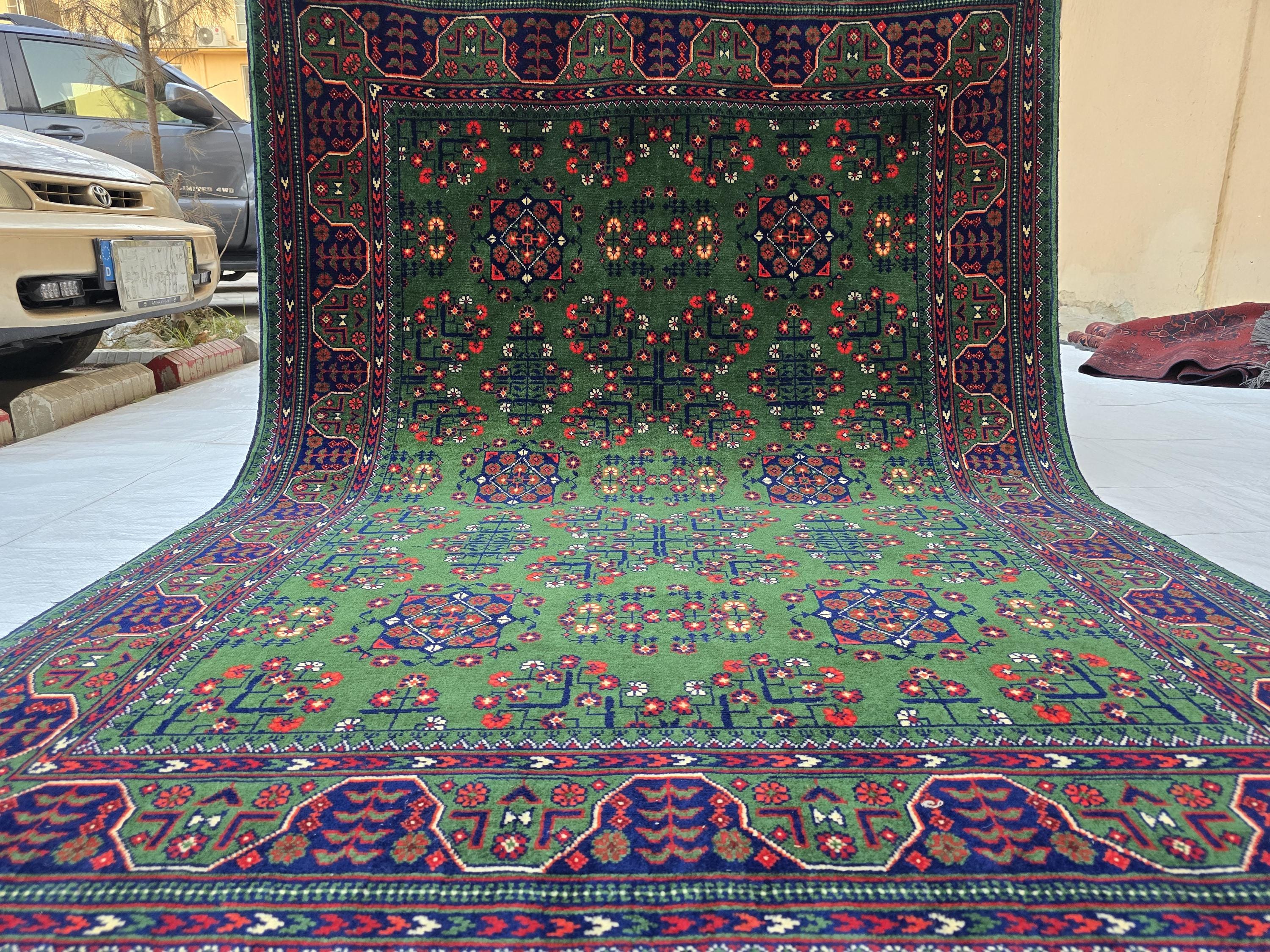 Green Bukhara 5x7 Ft Rug, Handmade Geometric Wool Carpet for Living Room
